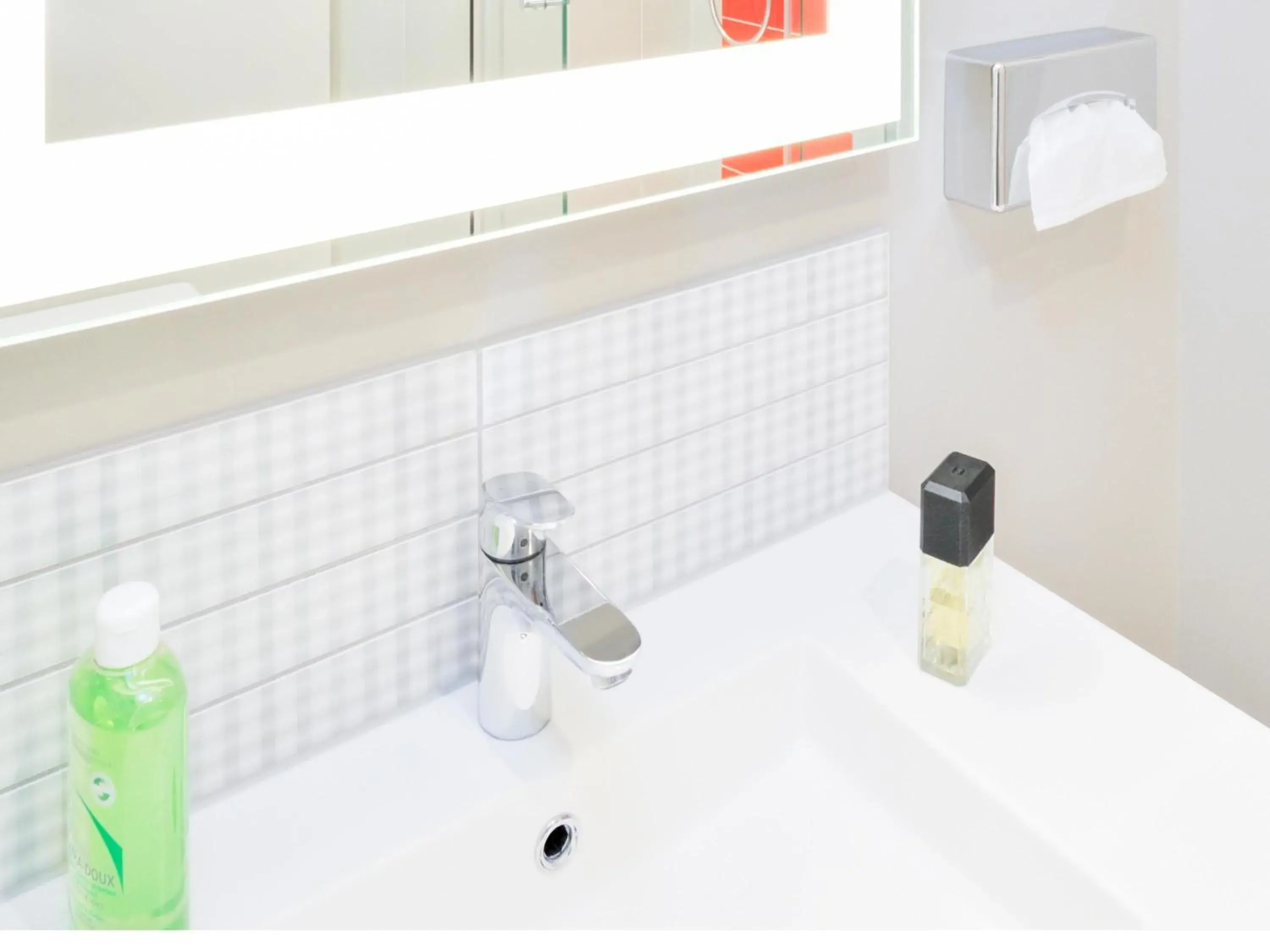 Bedroom in ibis Styles Lille Centre Grand Place Bedroom in ibis Styles Lille Centre Grand Place