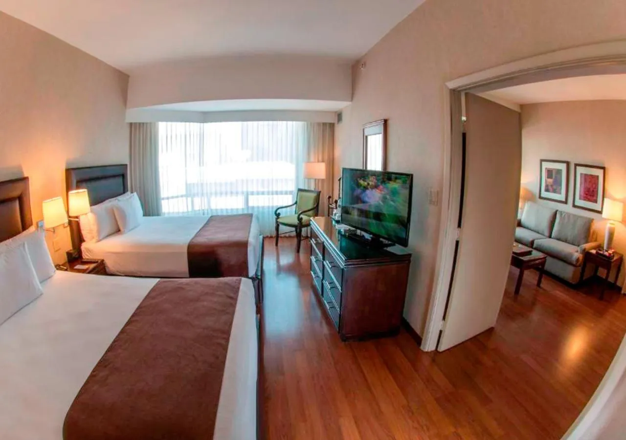 Bed in Clarion Suites Guatemala City