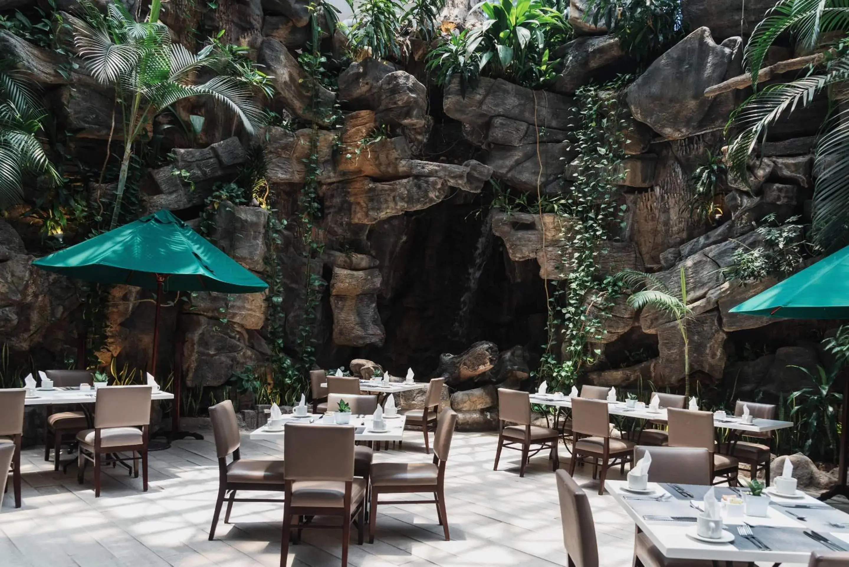 Restaurant/places to eat in Clarion Suites Guatemala City Restaurant/places to eat in Clarion Suites Guatemala City