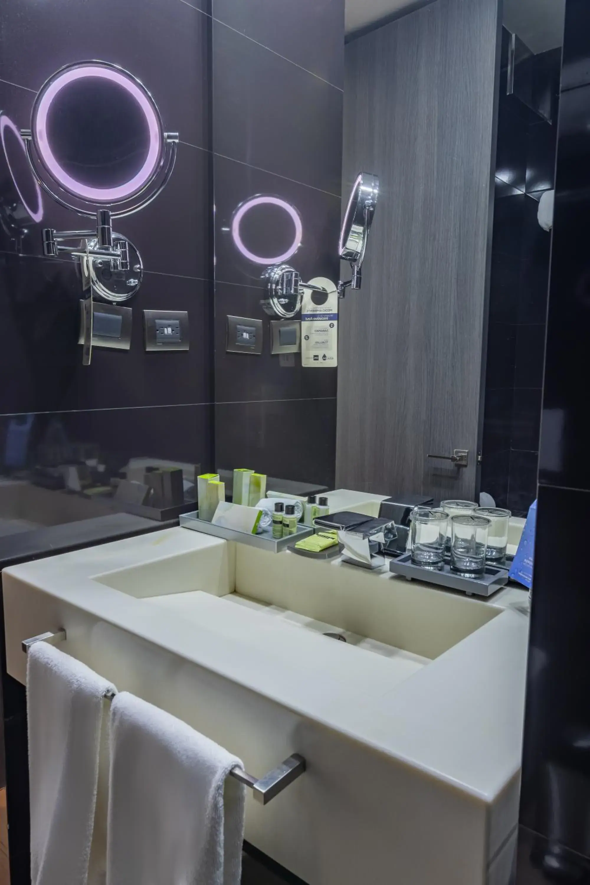 Bathroom in GHL Bioxury Hotel Bathroom in GHL Bioxury Hotel