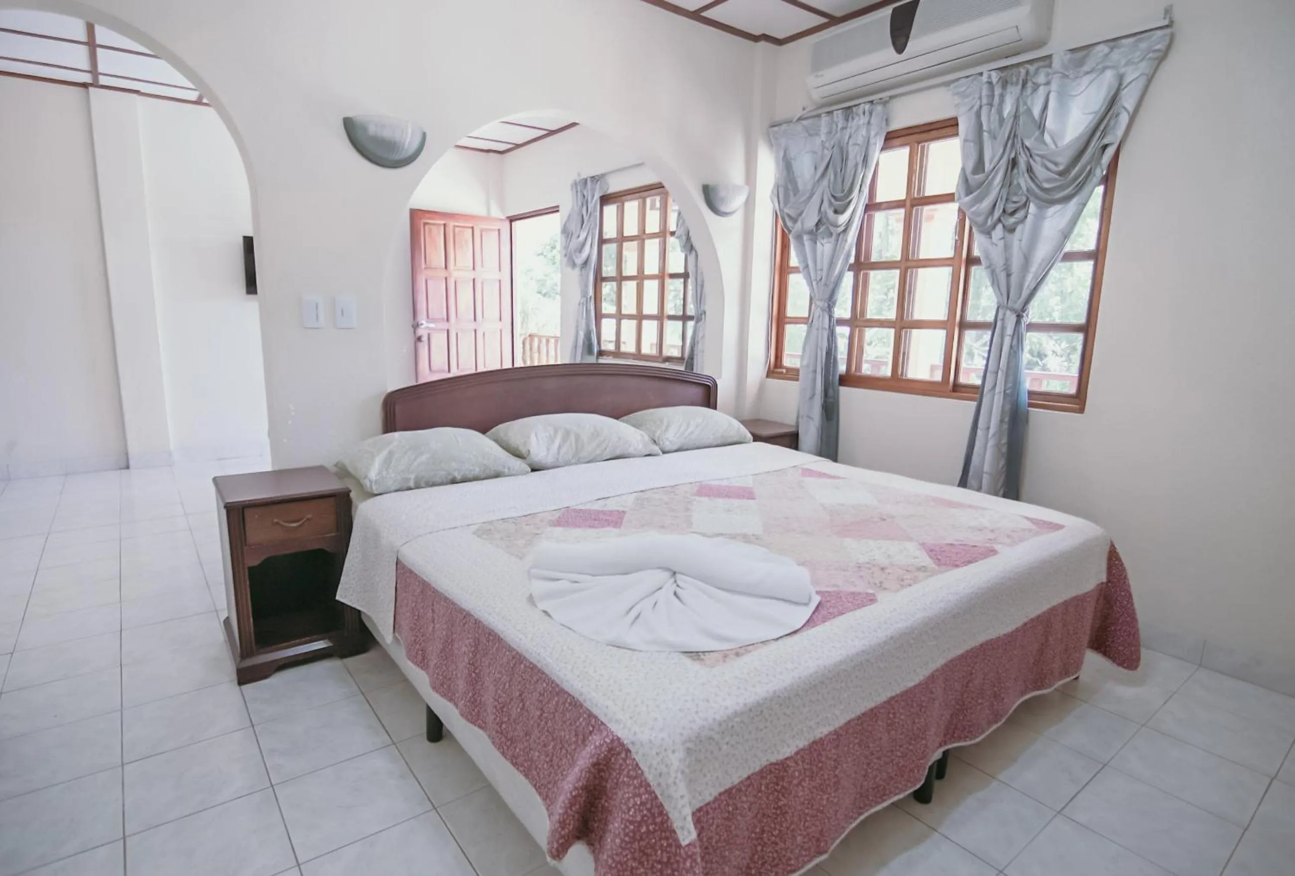 Bedroom, Bed in Hotel Tres Banderas