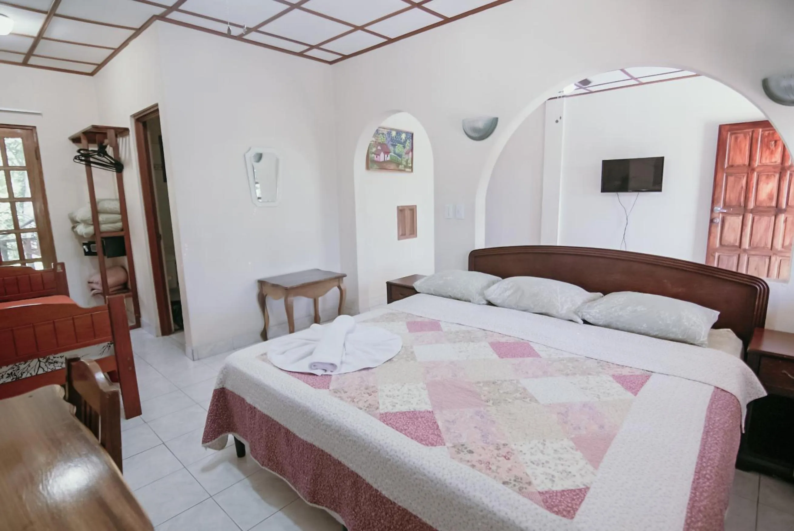 Bedroom, Bed in Hotel Tres Banderas