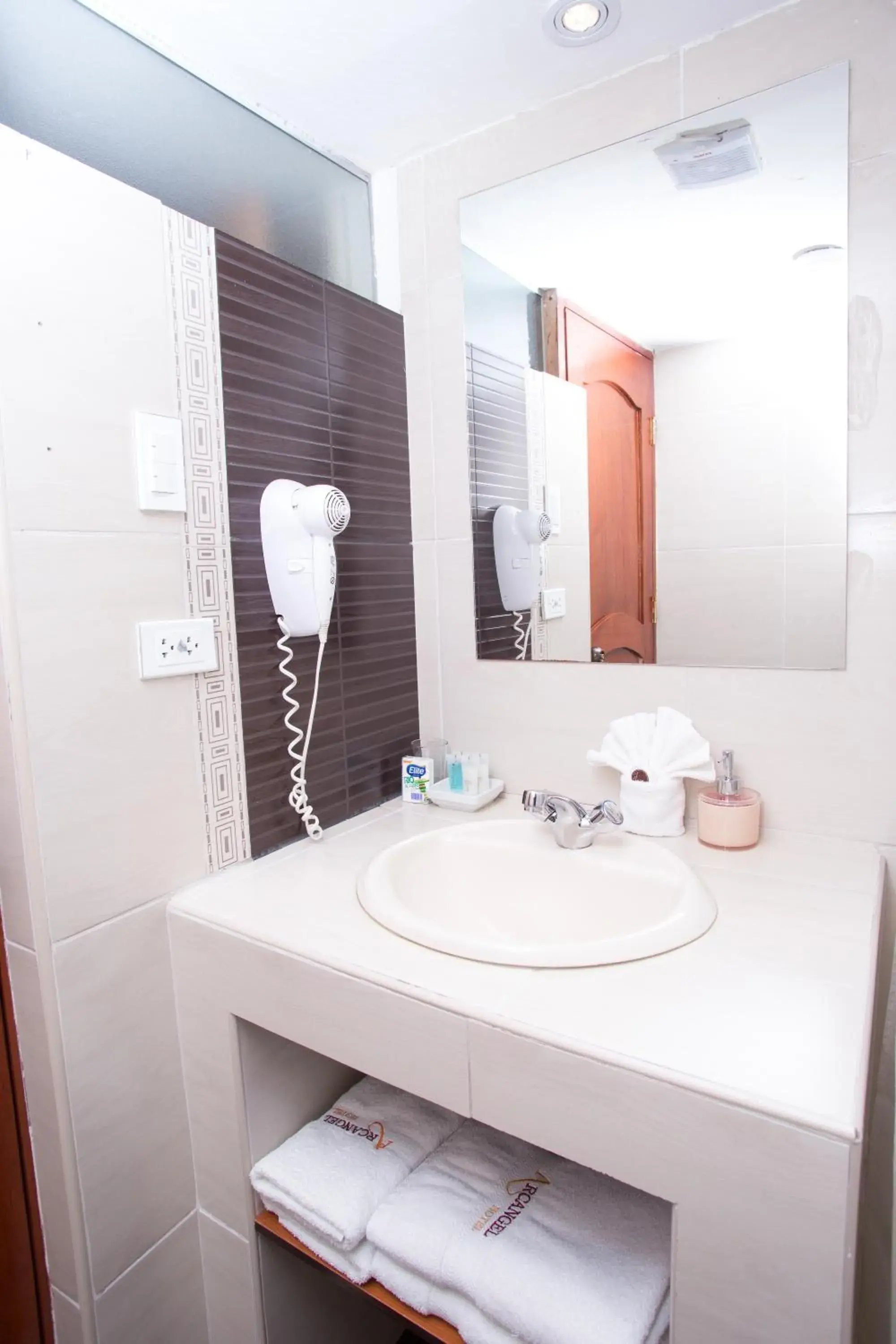 Standard Room - single occupancy in Hotel Arcangel Standard Room - single occupancy in Hotel Arcangel