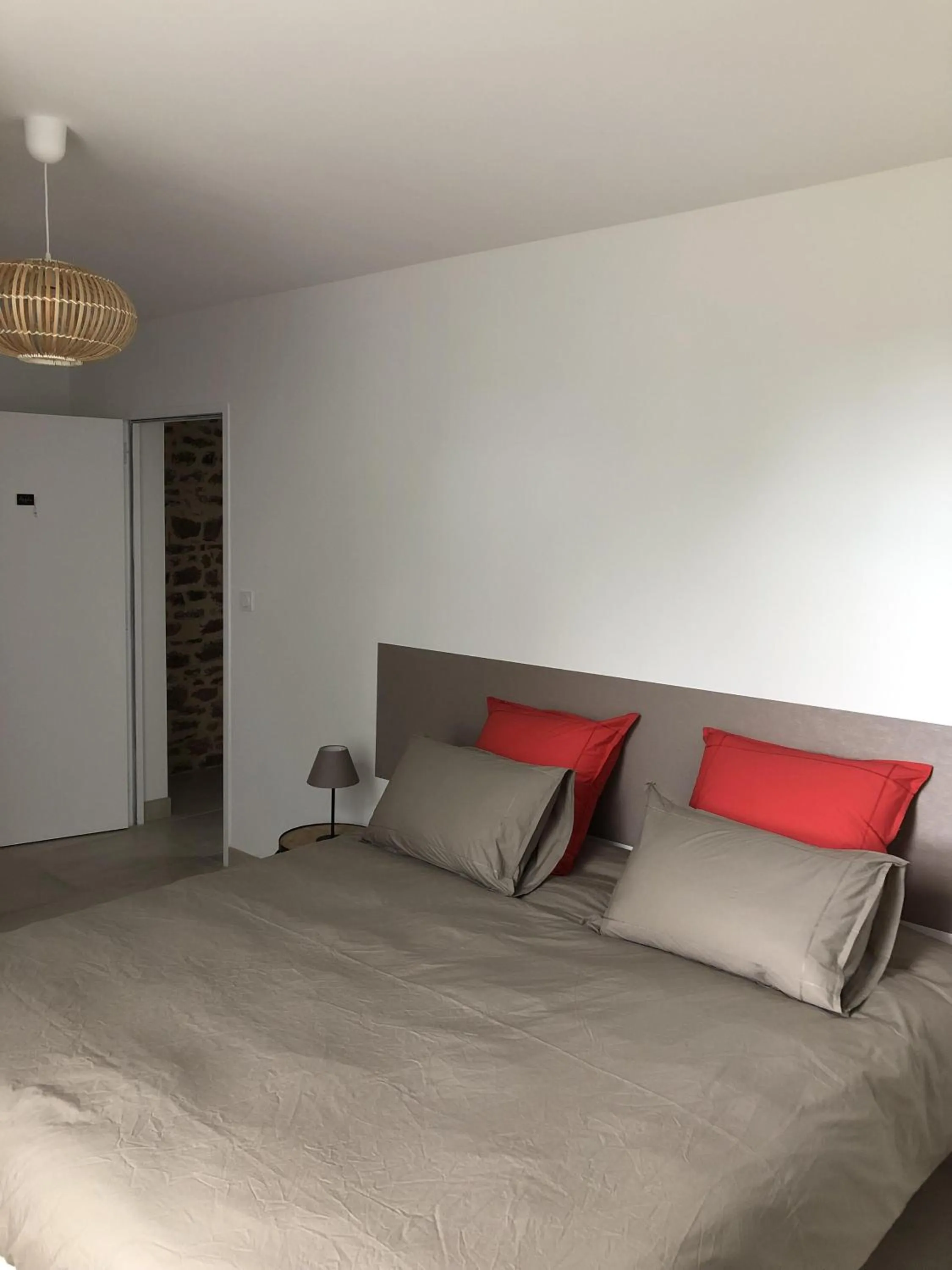 Bedroom, Bed in La Closerie de Sens