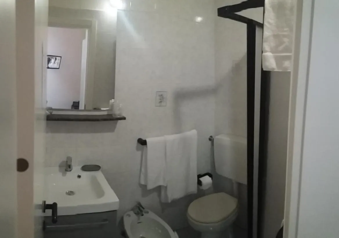 Bathroom in HOTEL MALIBU