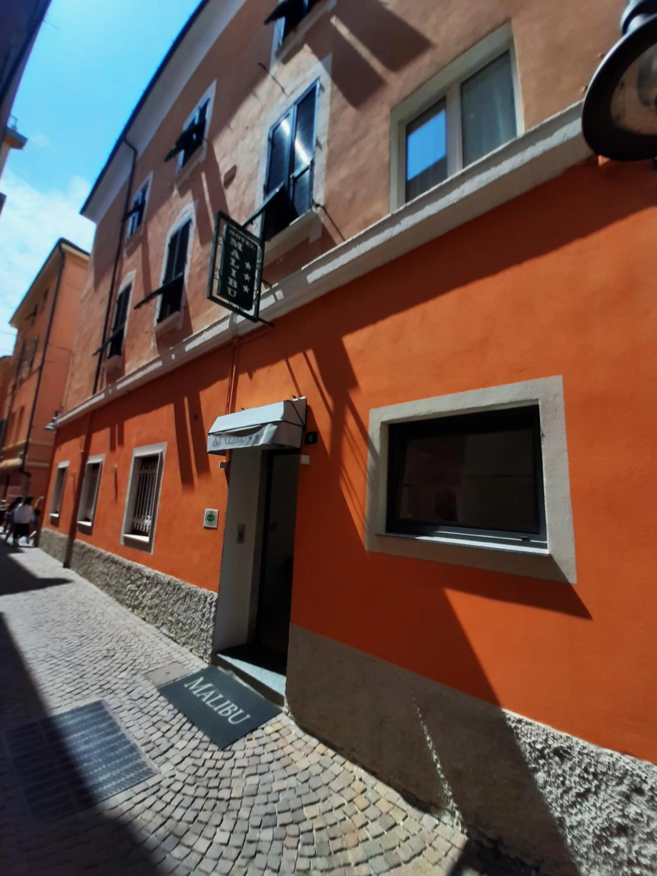 Property building in HOTEL MALIBU