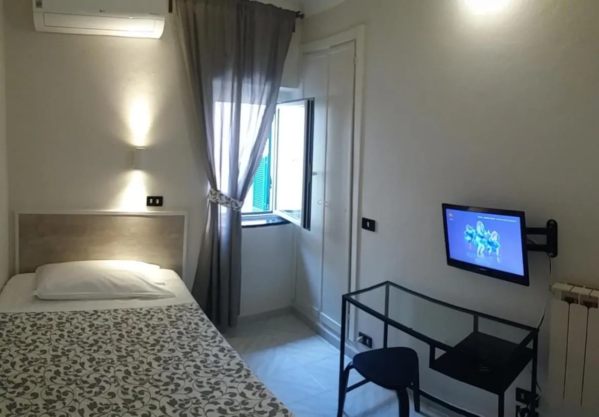 Bedroom in HOTEL MALIBU