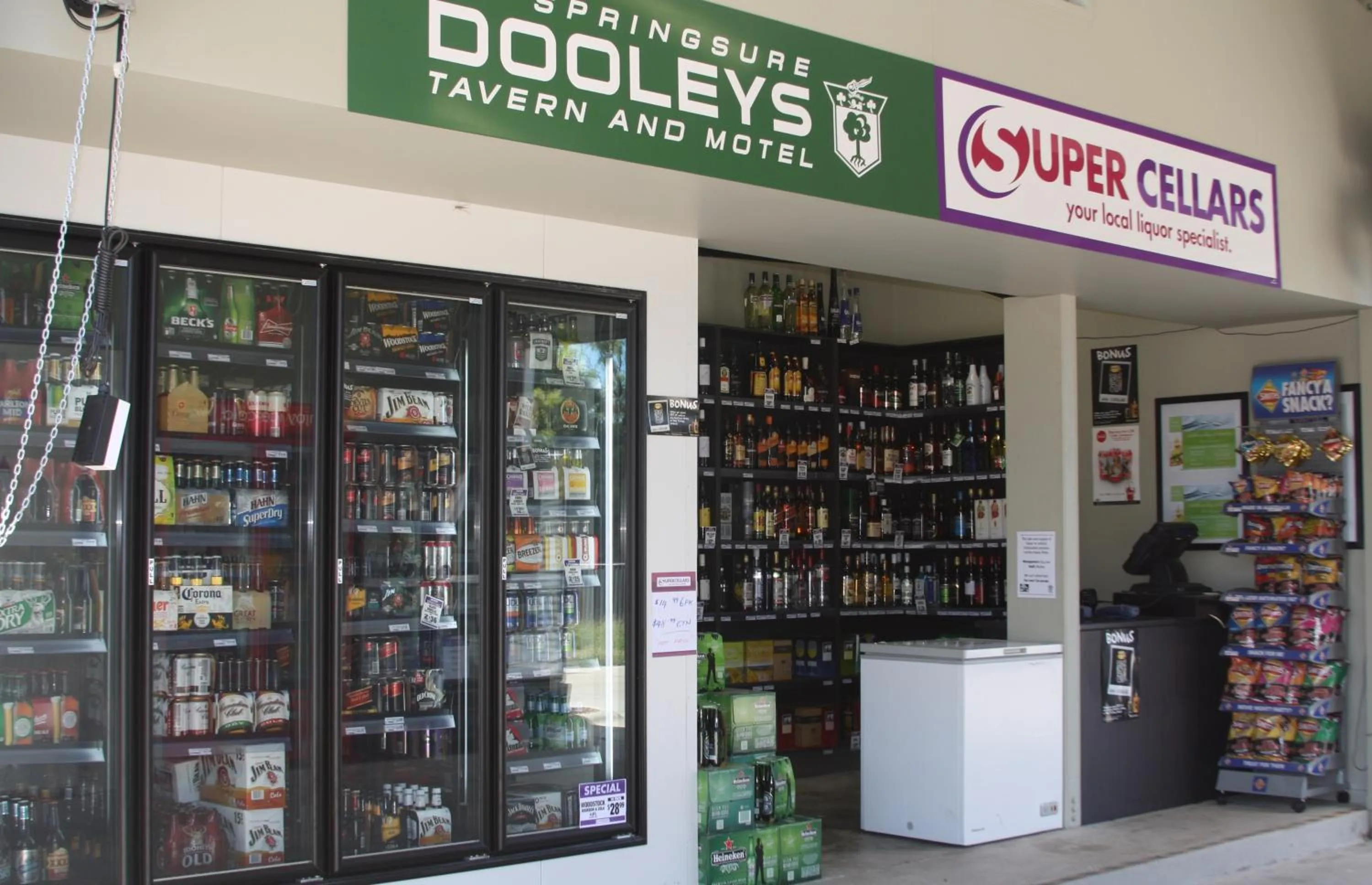 On-site shops in Dooley's Tavern & Motel Springsure