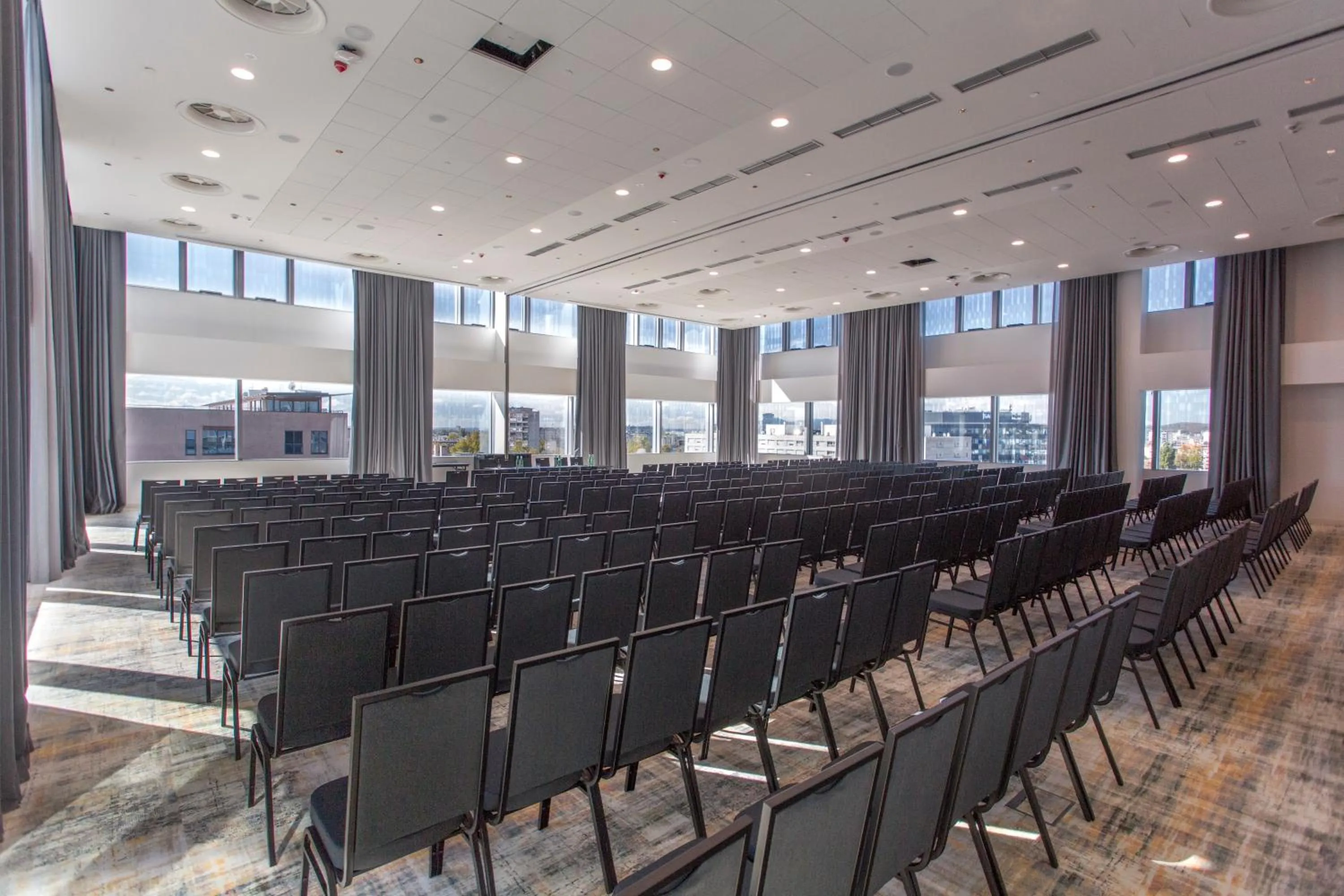 Business facilities in Hilton Garden Inn Zagreb - Radnička