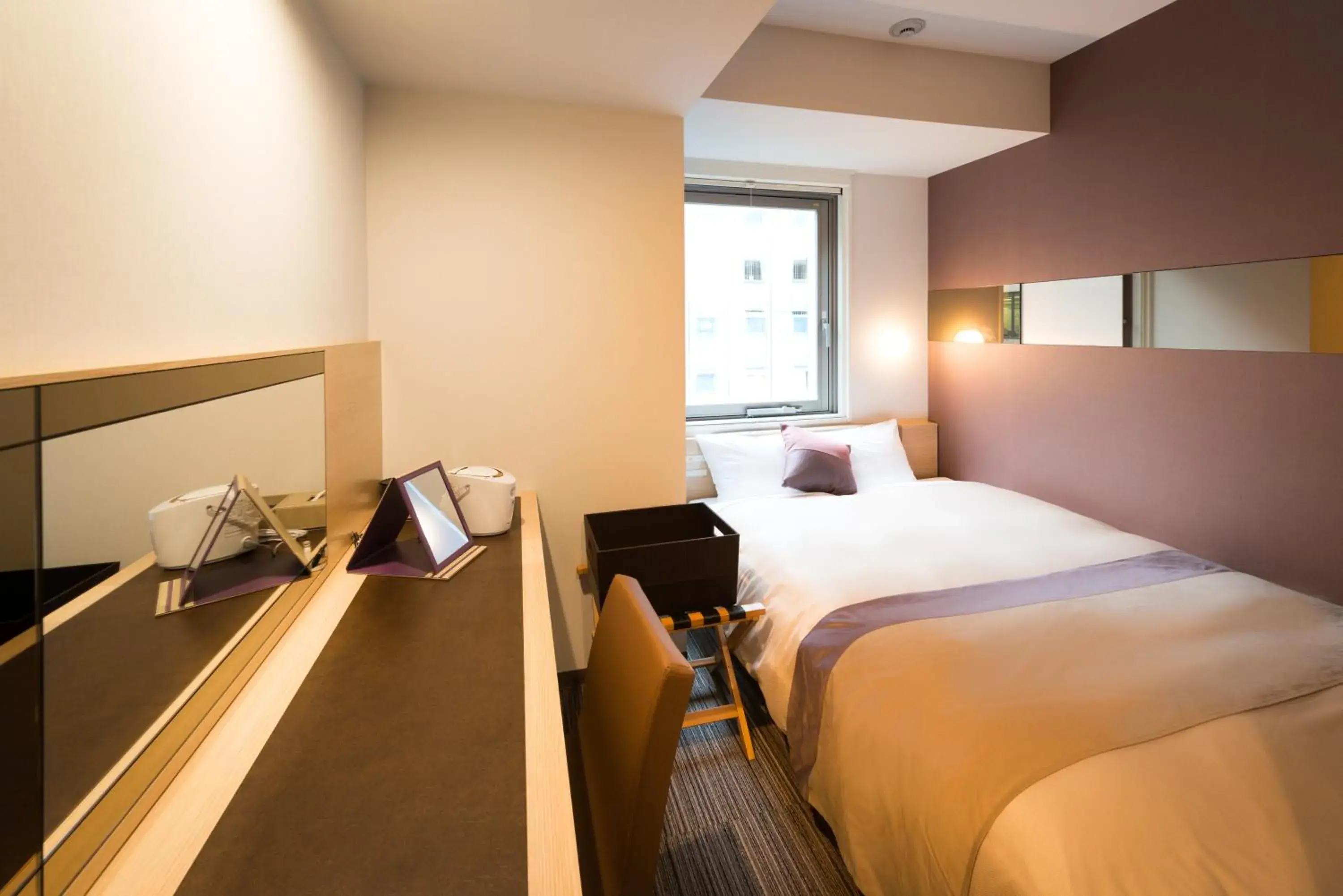 Bed in Super Hotel Premier Tokyo Station Yaesu-Chuoguchi Bed in Super Hotel Premier Tokyo Station Yaesu-Chuoguchi