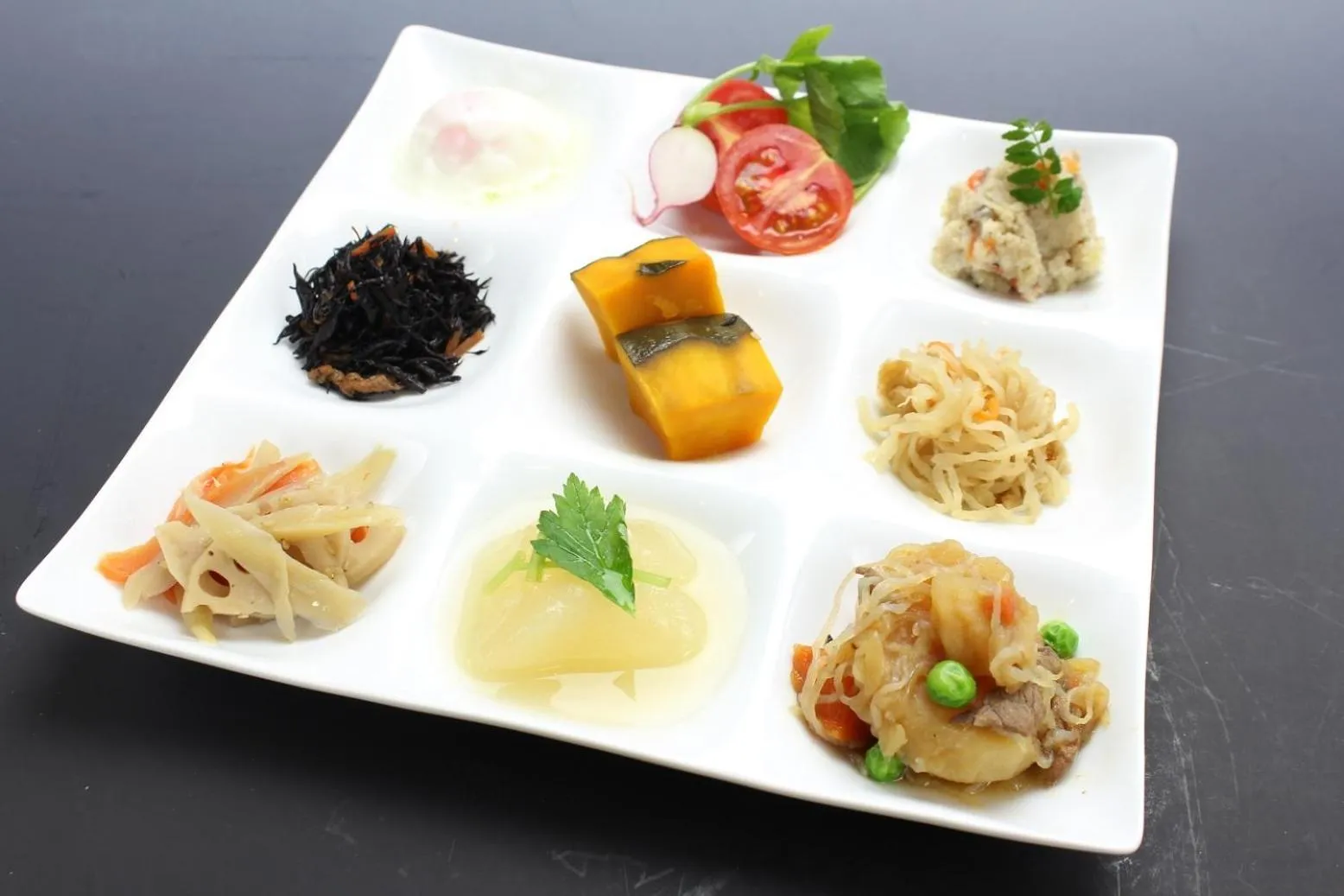 Buffet breakfast in Super Hotel Premier Tokyo Station Yaesu-Chuoguchi