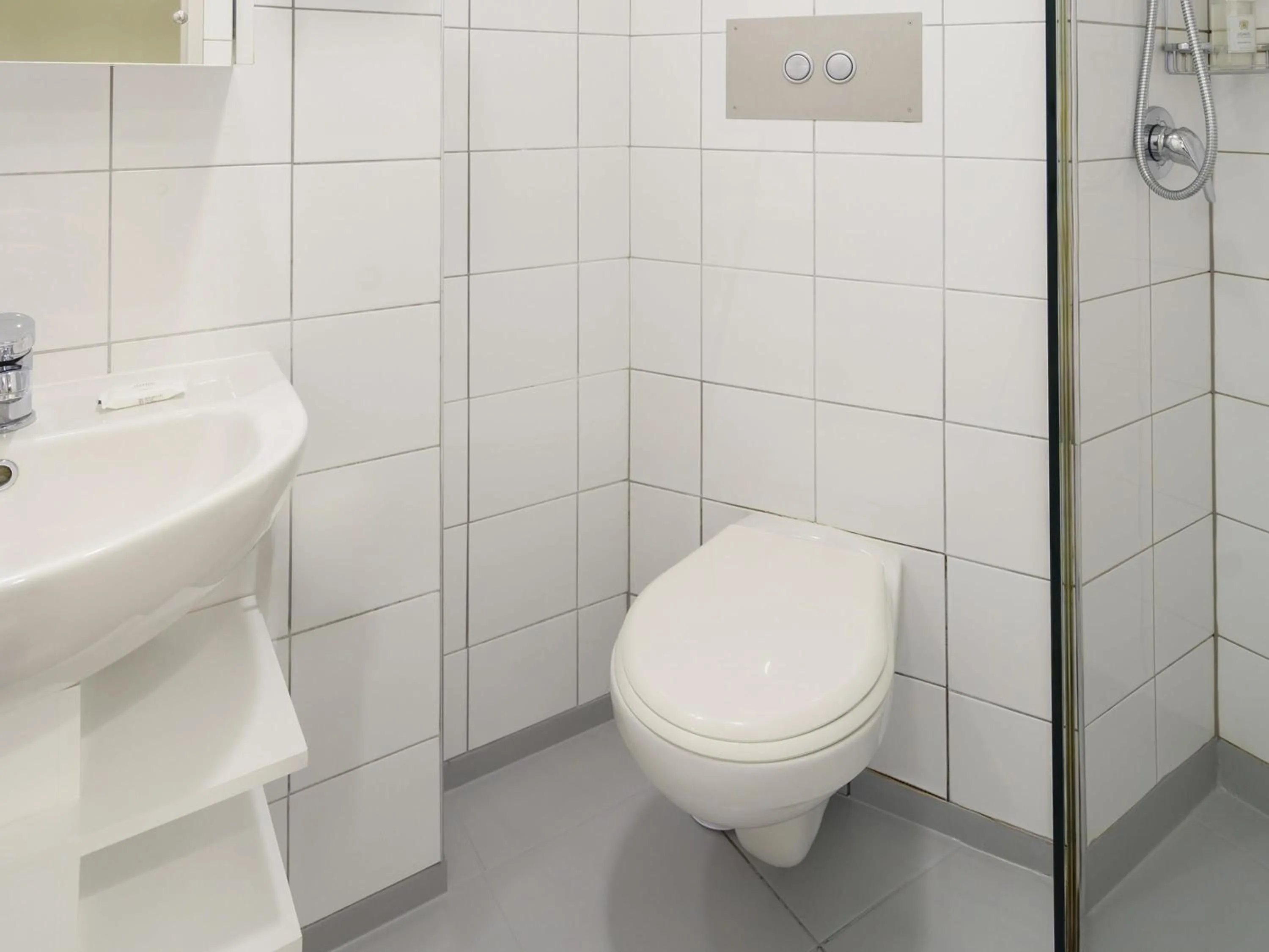 Apartment with Queen Bed in Ibis Styles Invercargill