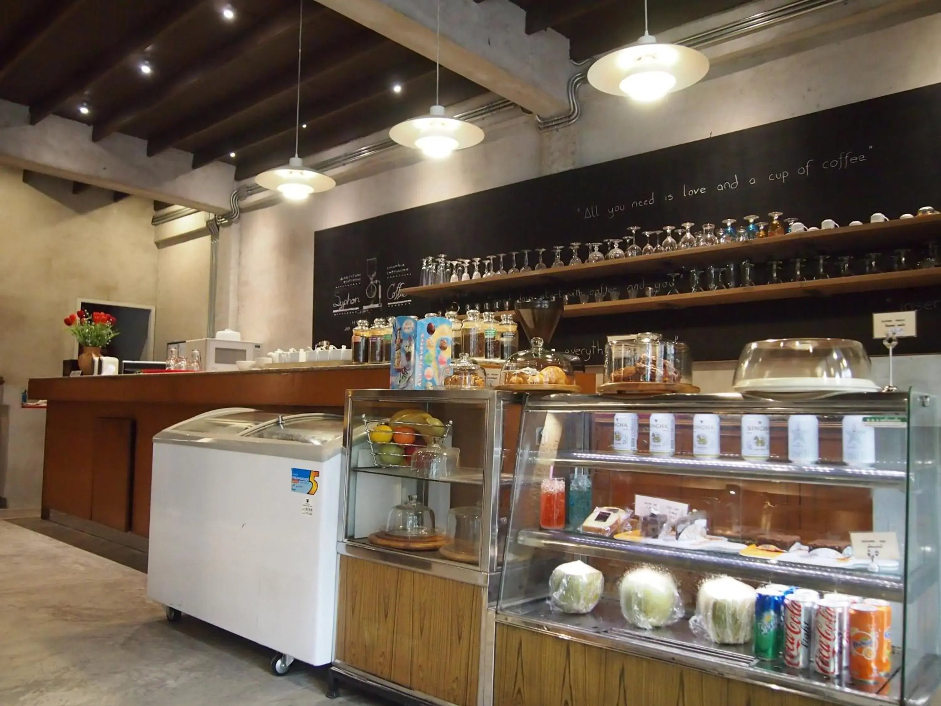 Restaurant/places to eat in Intown Residence Restaurant/places to eat in Intown Residence