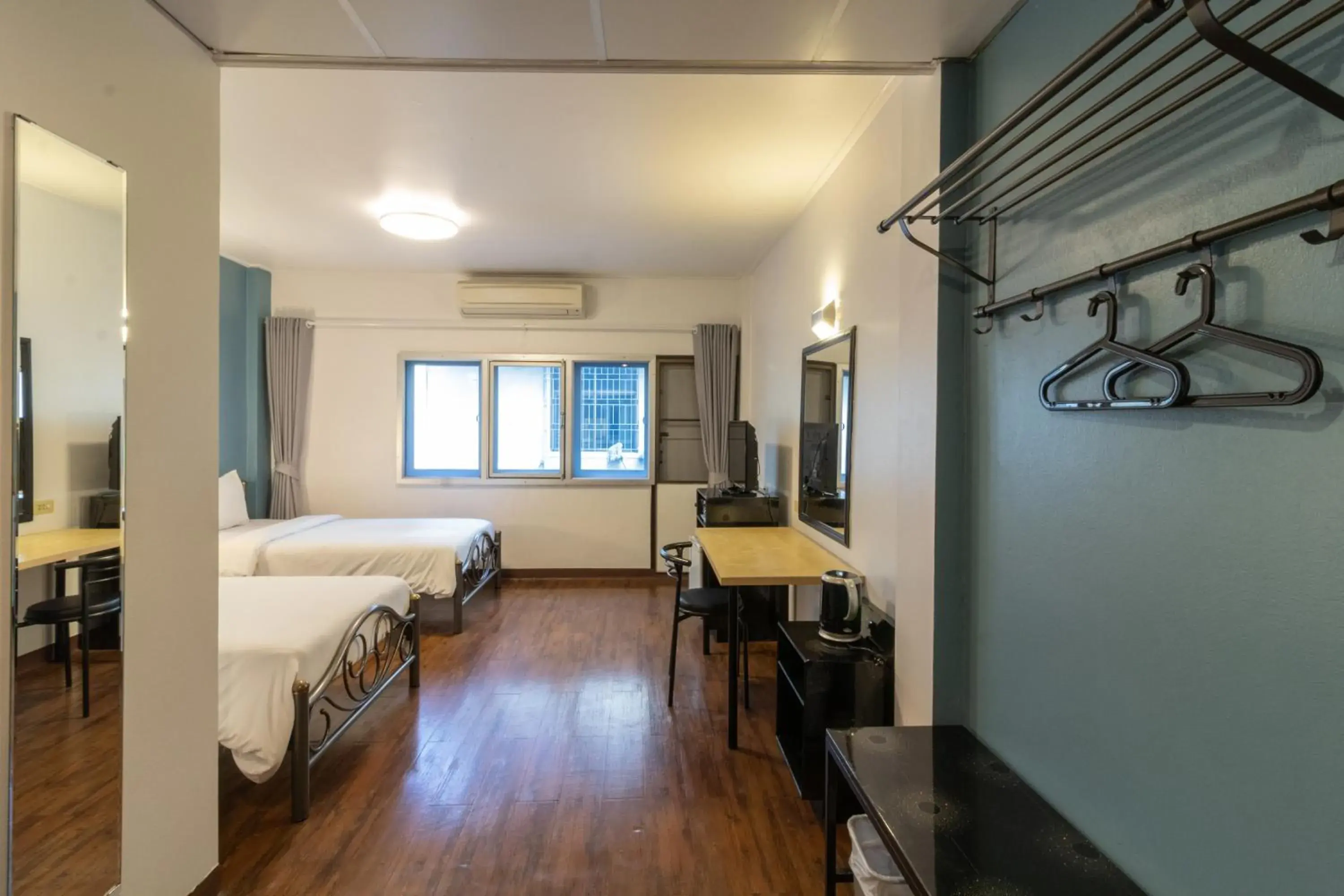 Photo of the whole room in Intown Residence Photo of the whole room in Intown Residence