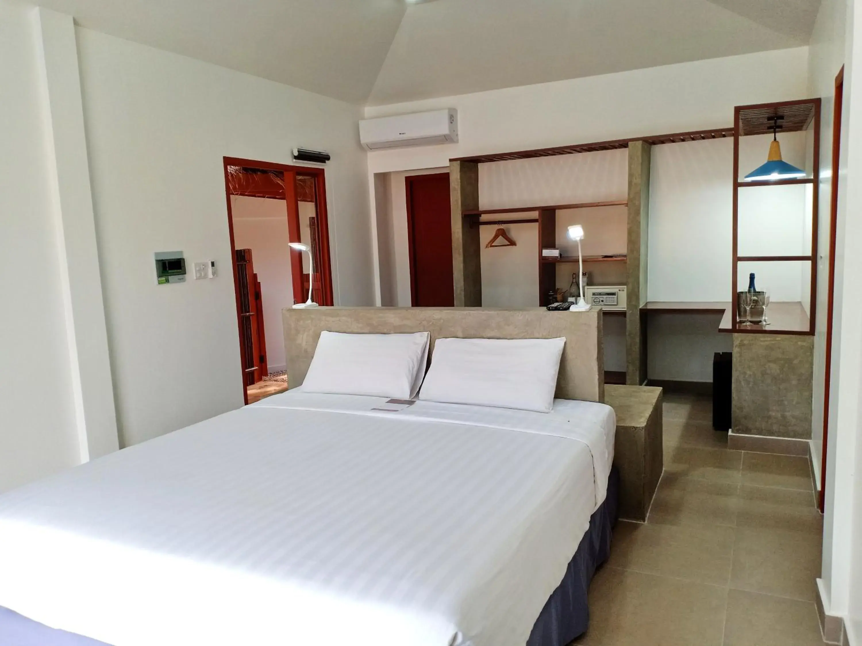 Bedroom, Bed in The Sanctuary Nam Ngum Beach Resort Bedroom, Bed in The Sanctuary Nam Ngum Beach Resort