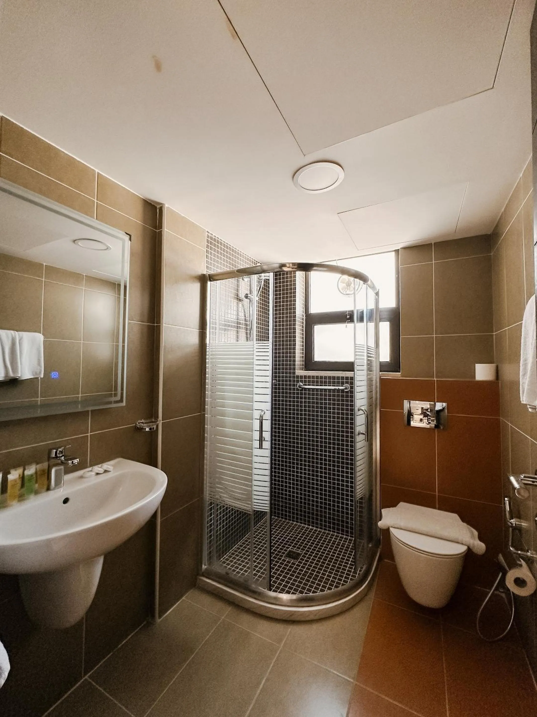 Bathroom in Celino Hotel