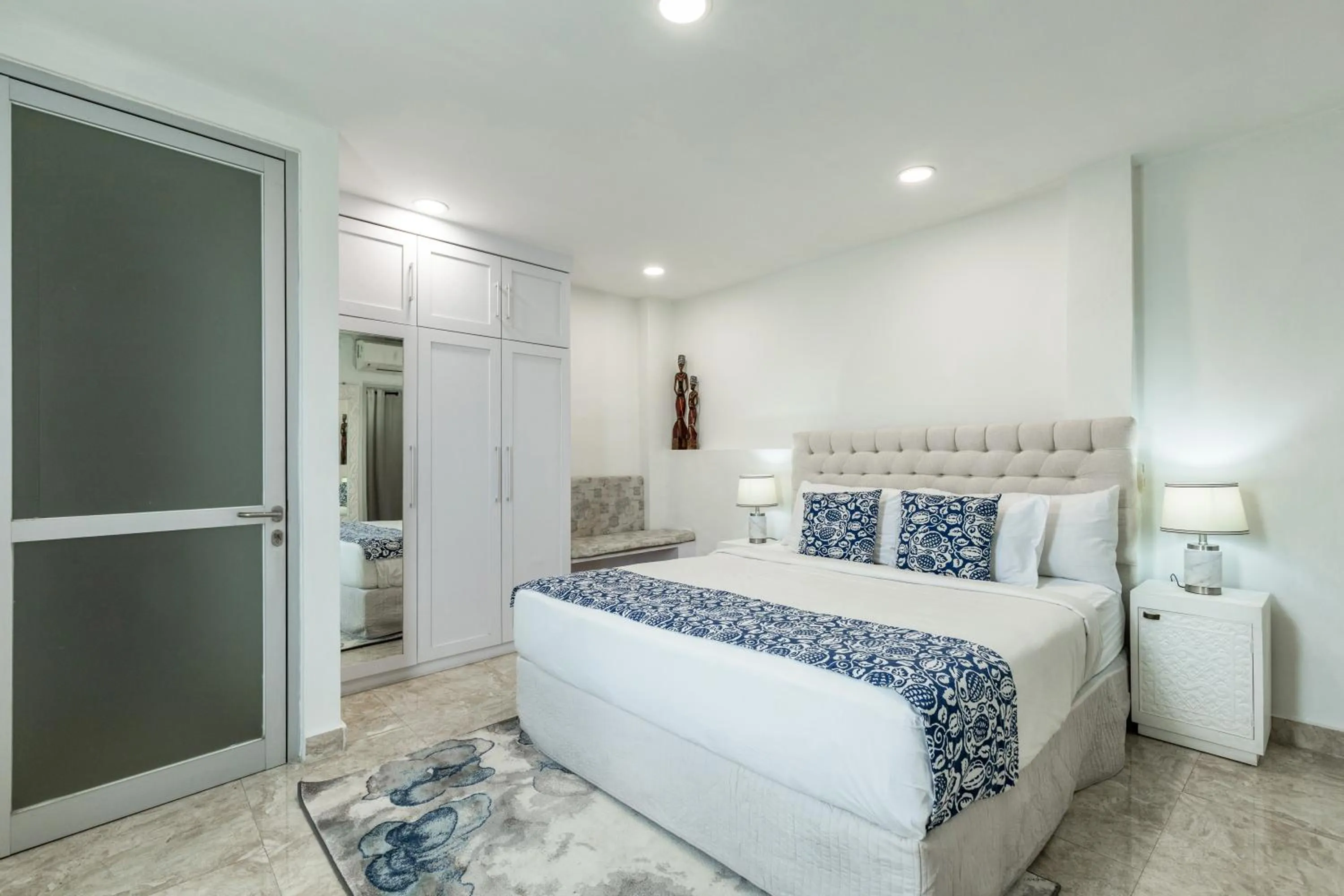 Bed in Elina Villas Seminyak