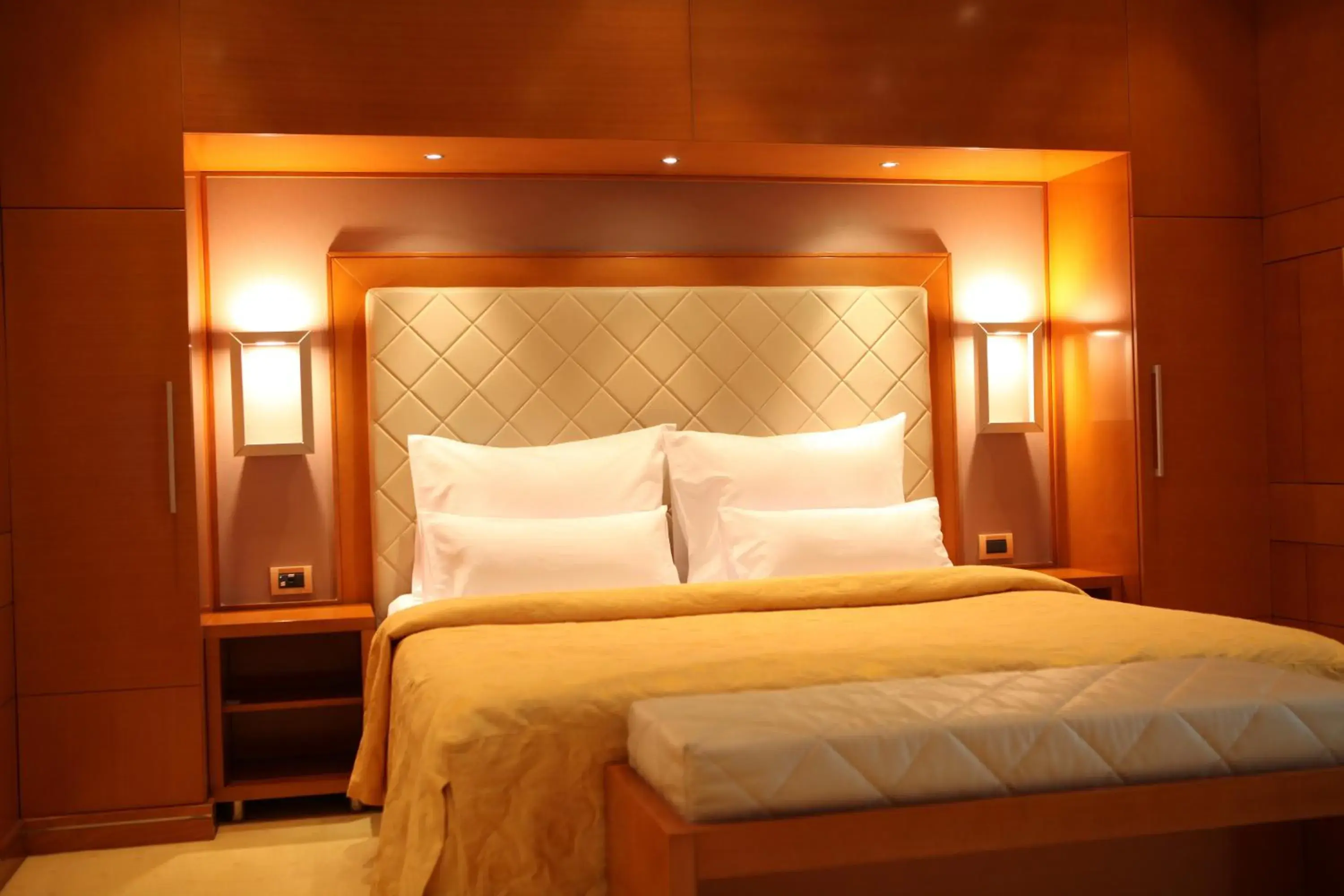 Bed in Garni Hotel Aleksandar Bed in Garni Hotel Aleksandar