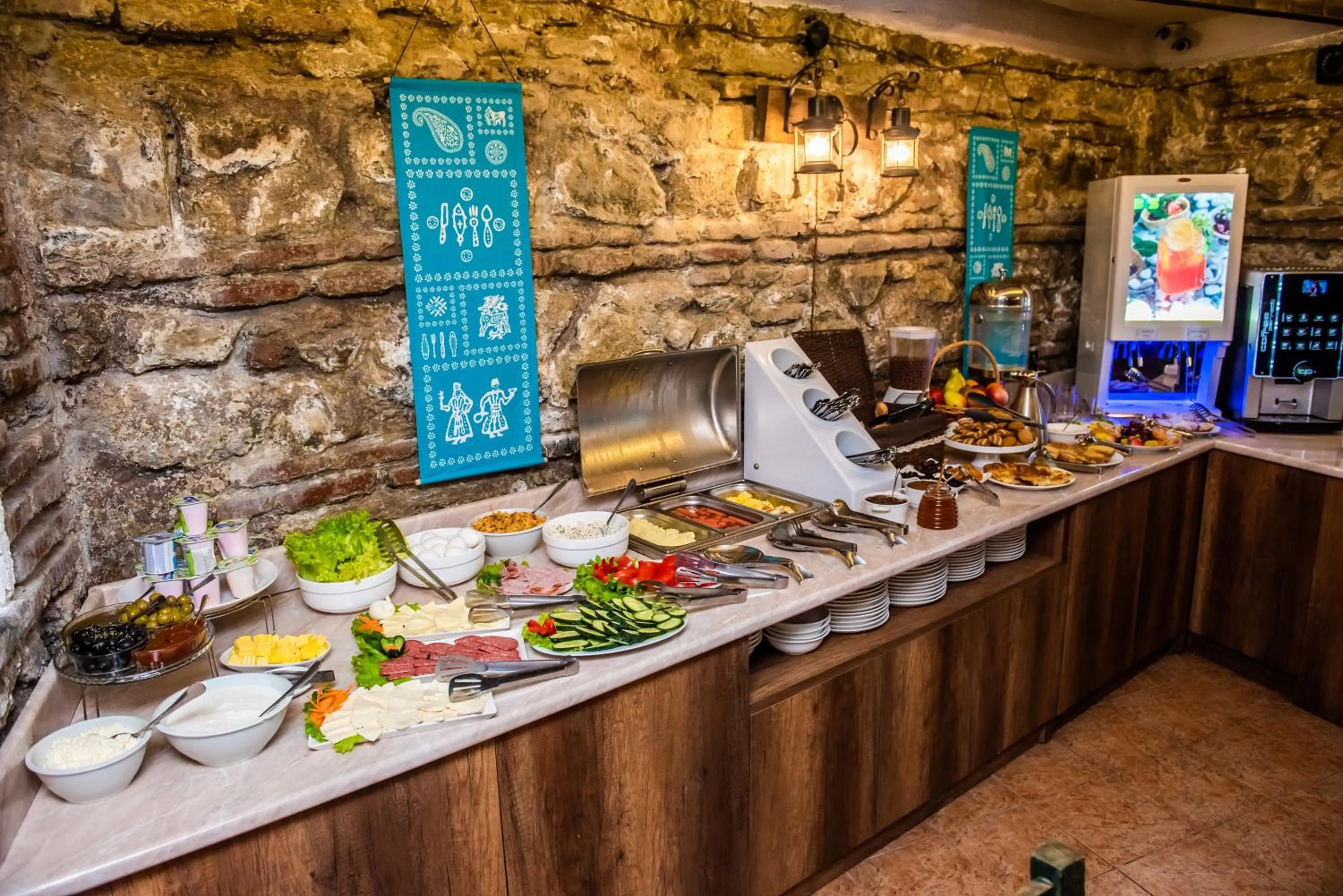 Food and drinks in City Inn - Boutique Hotel Tbilisi