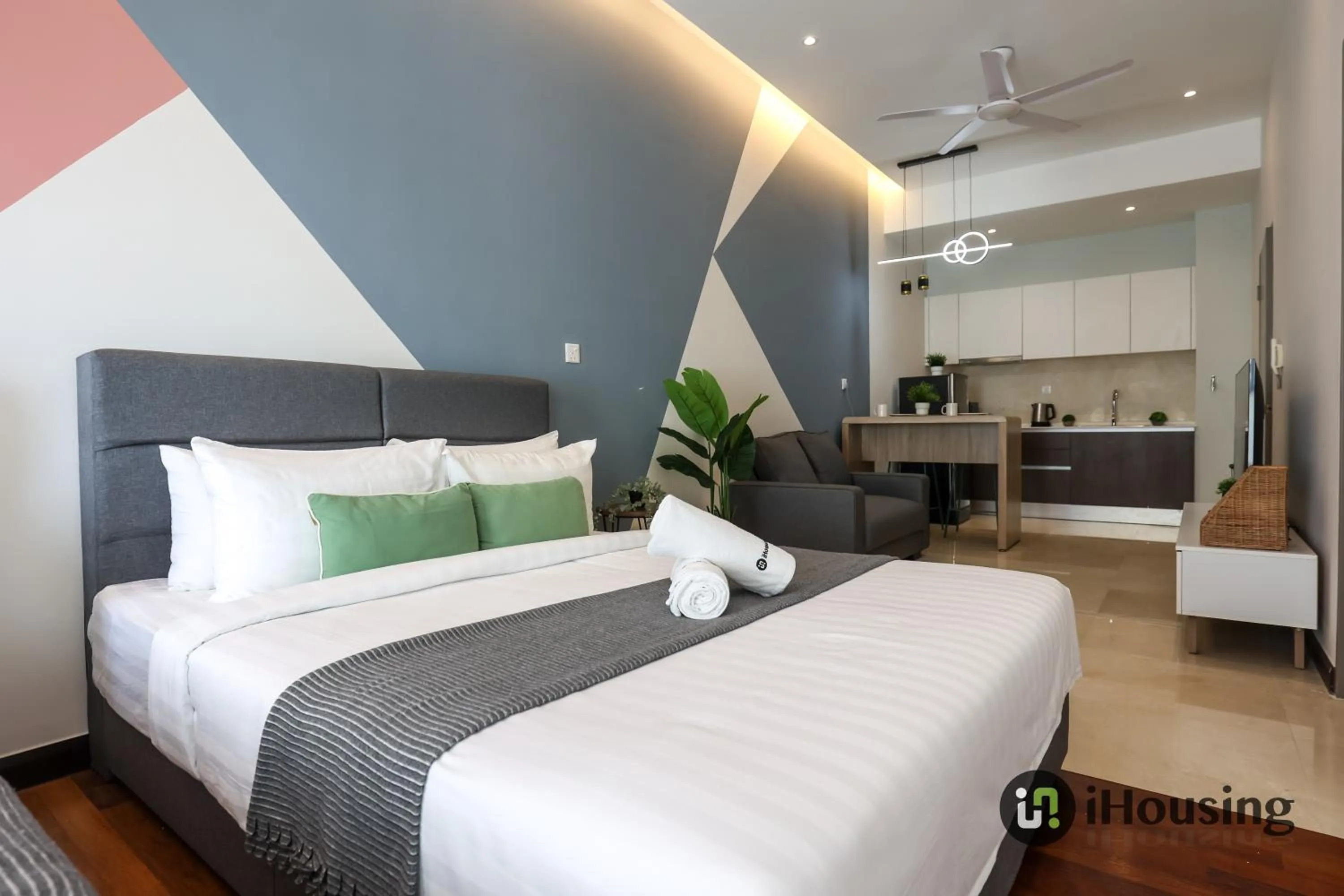 Bed in Silverscape Premium Malacca By I Housing
