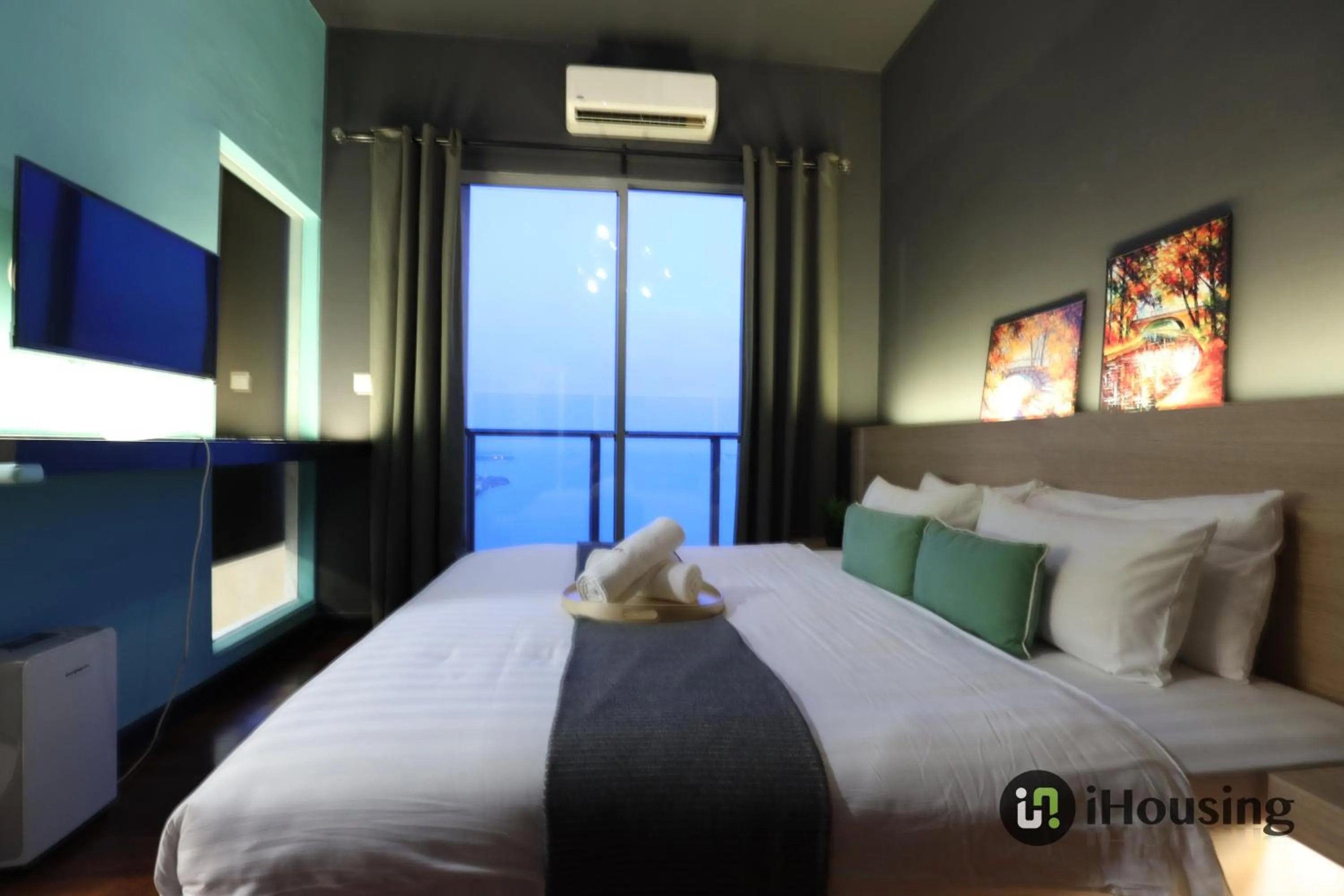 Bed in Silverscape Premium Malacca By I Housing