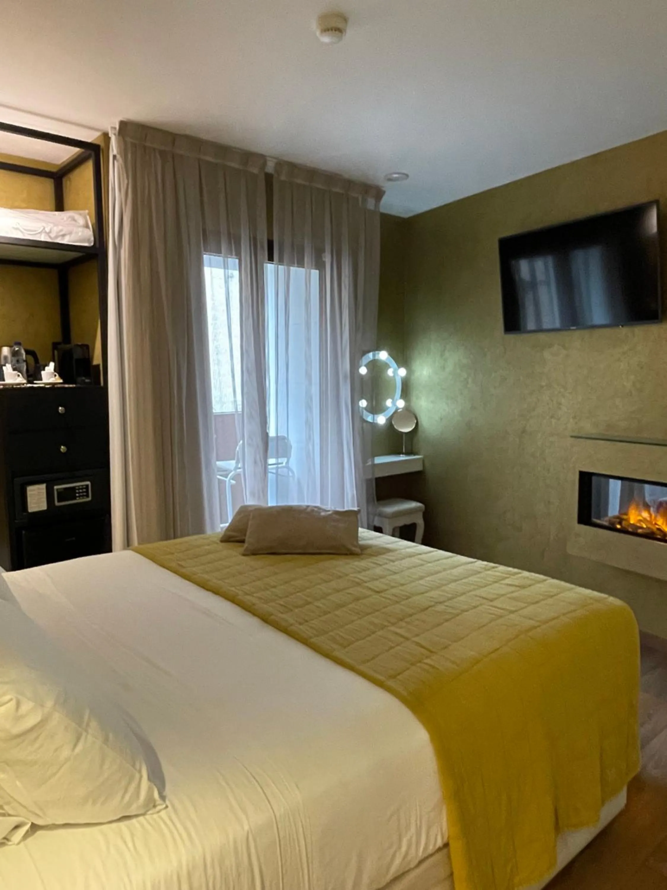 Bed in Mamma Mia Hotel Boutique - Only Adults