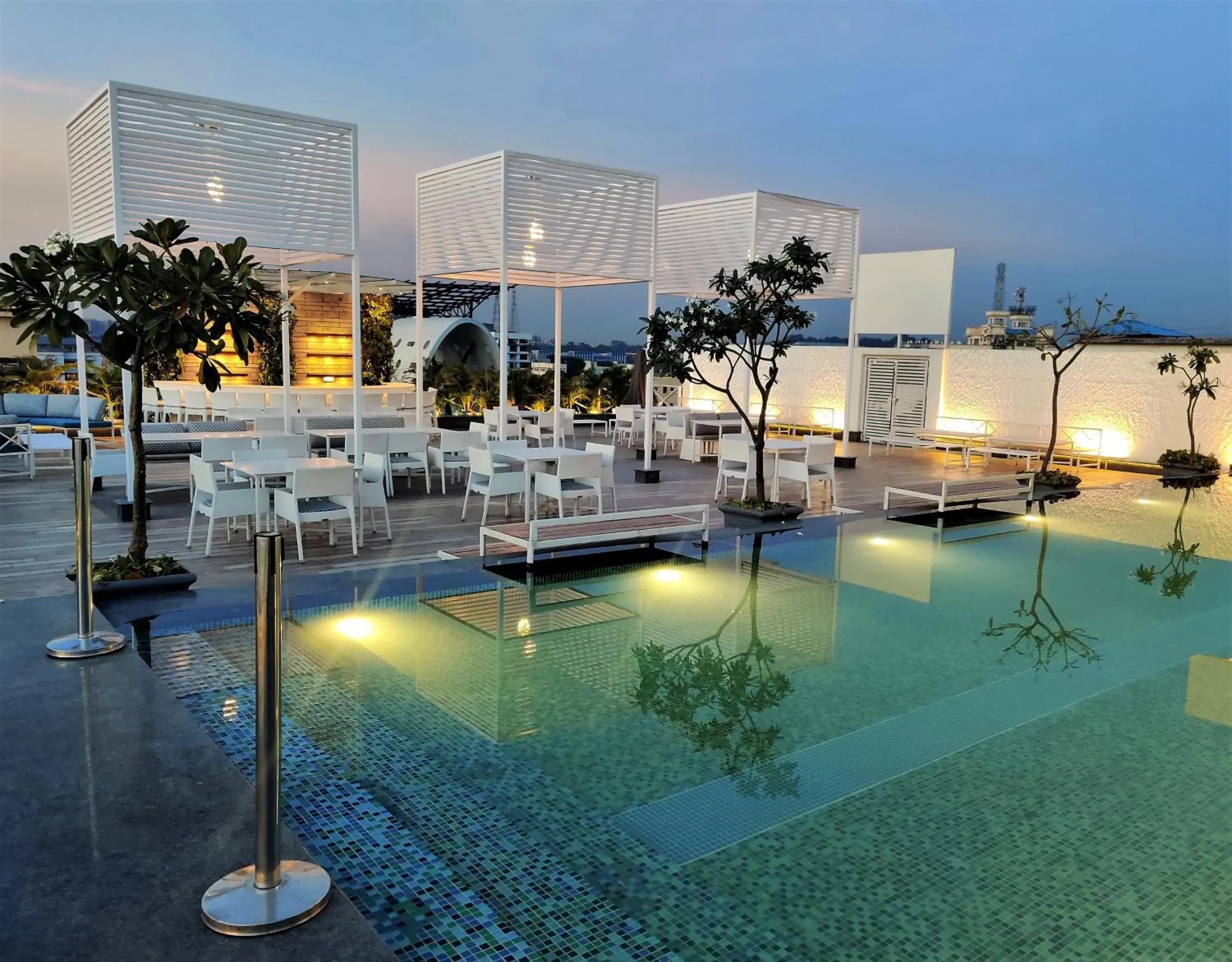 Property building in Hotel Centre Point Property building in Hotel Centre Point