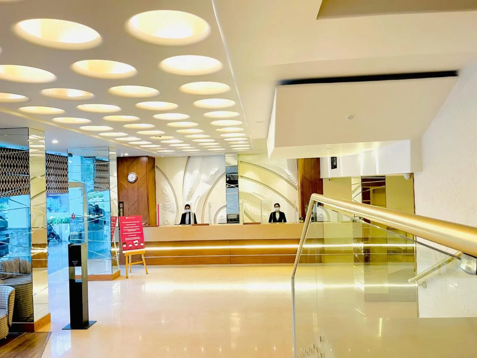 Lobby or reception in Hotel Centre Point