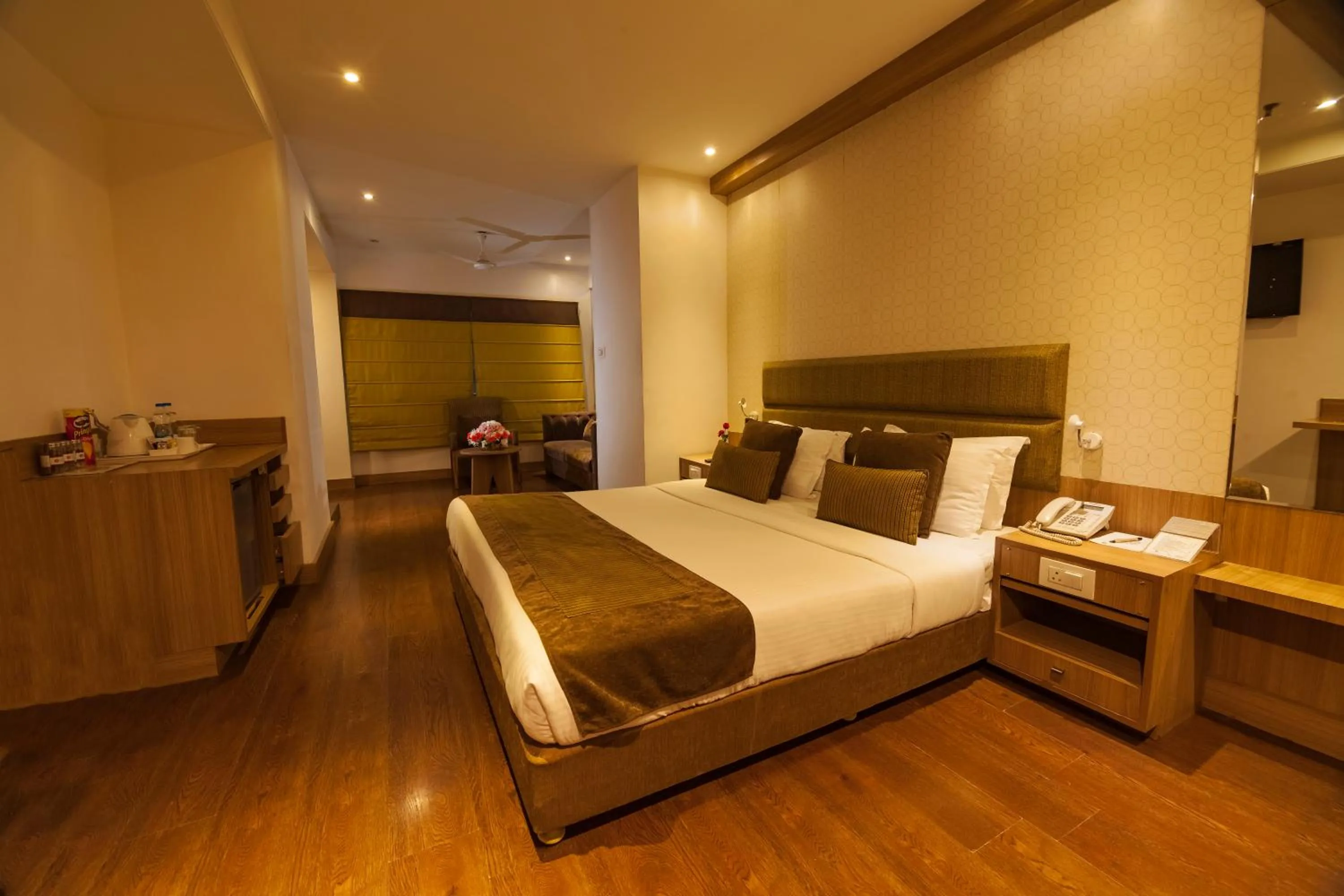 Bed in Hotel Centre Point