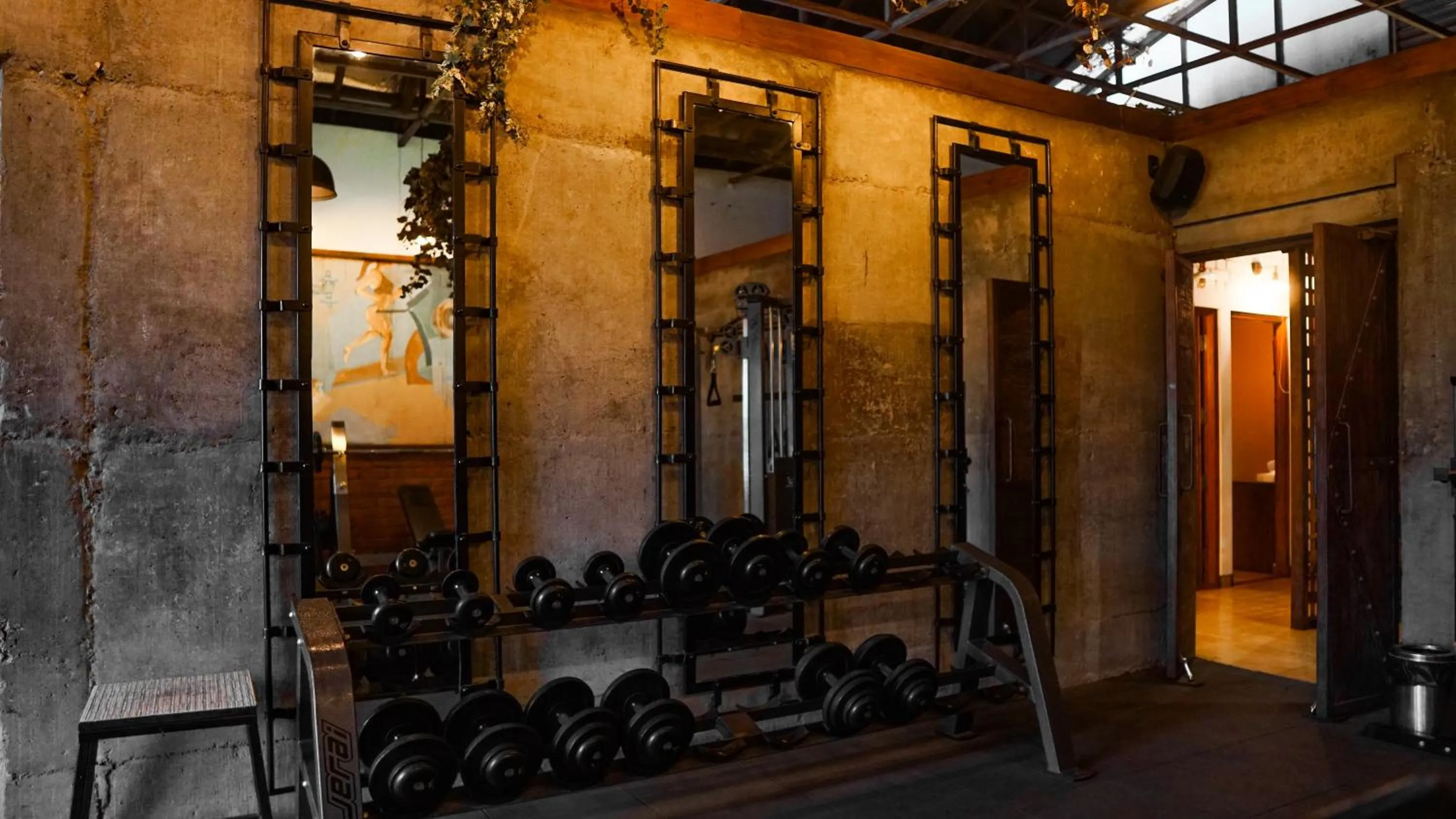 Fitness centre/facilities in Hotel Centre Point