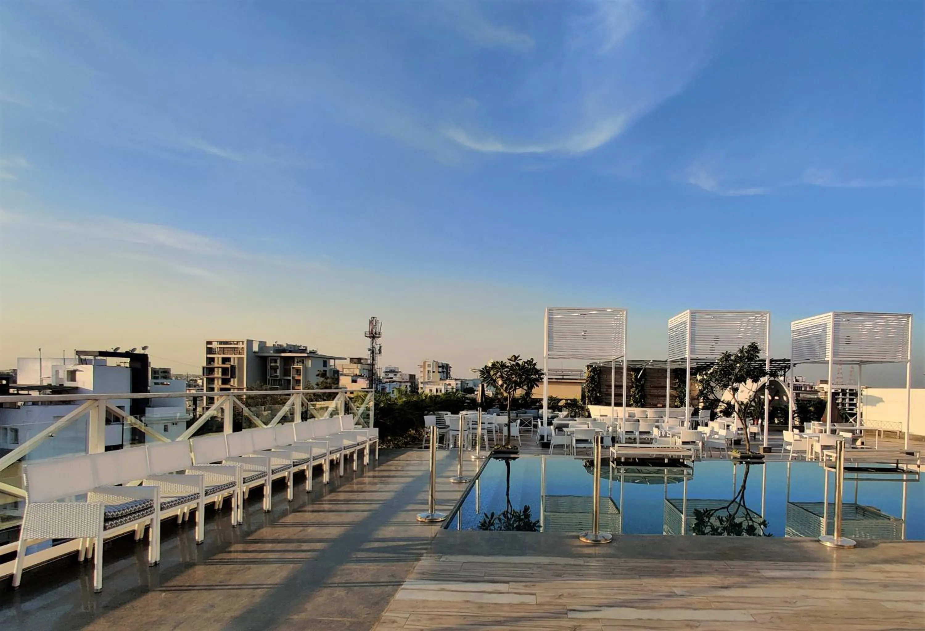 Day in Hotel Centre Point