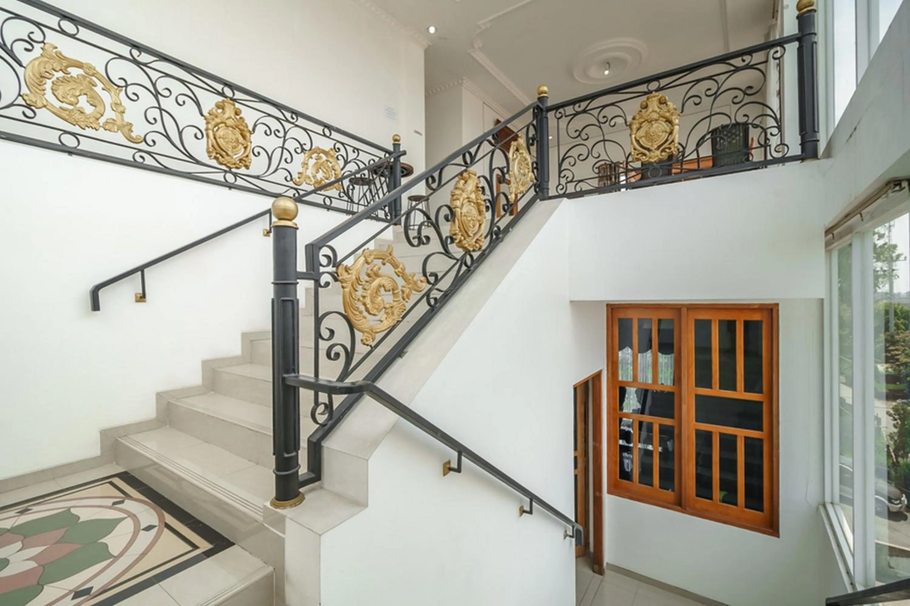 Property building in RedDoorz Syariah near Lahat Station