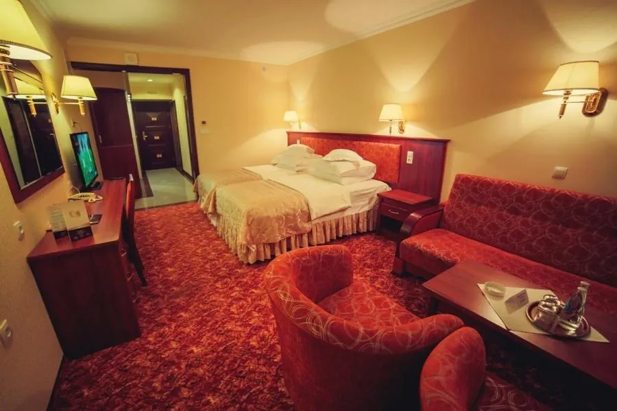 Photo of the whole room, Bed in Hotel Gołębiewski Mikołajki