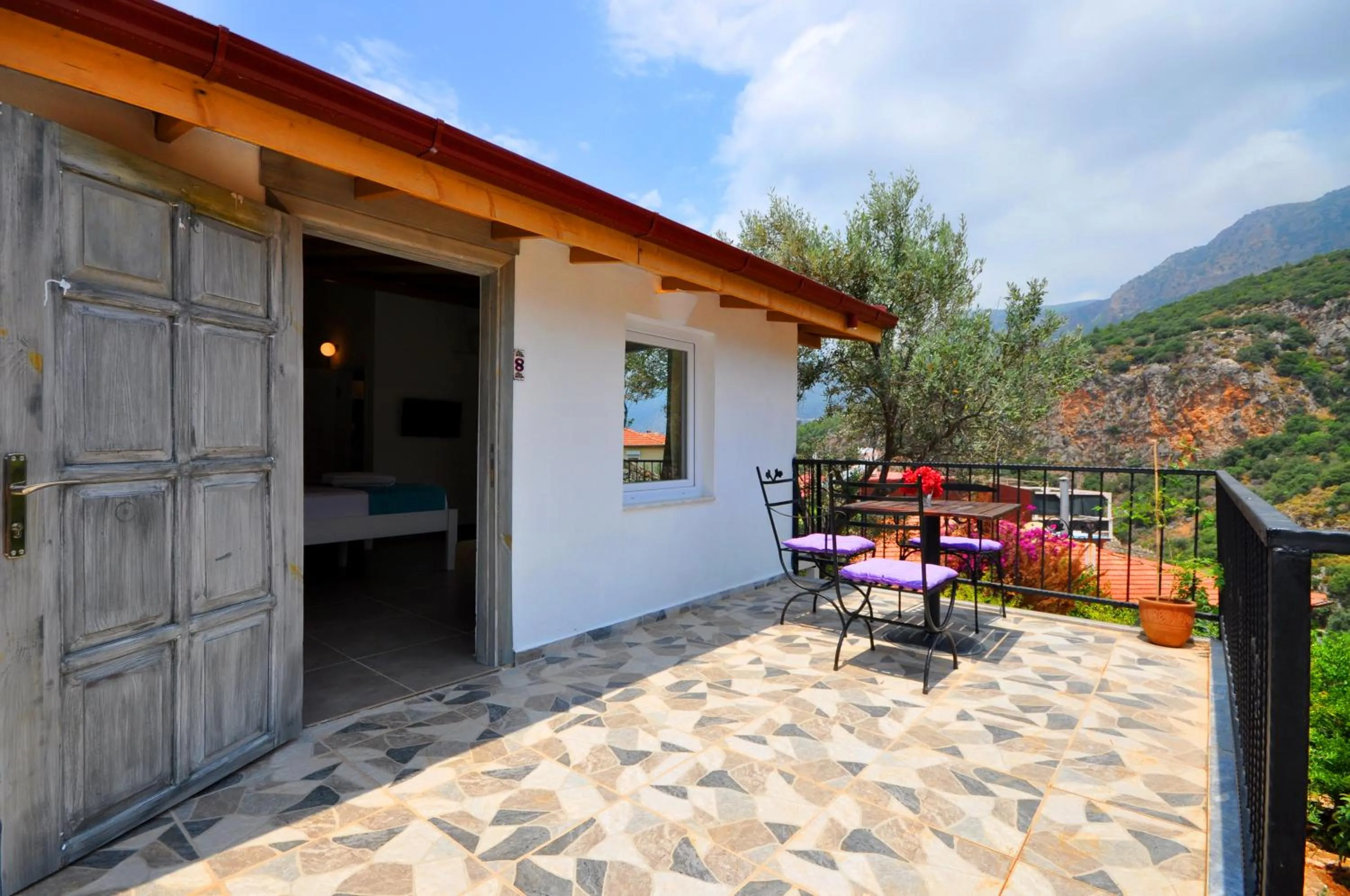 Patio in Kaktus Beach Apart