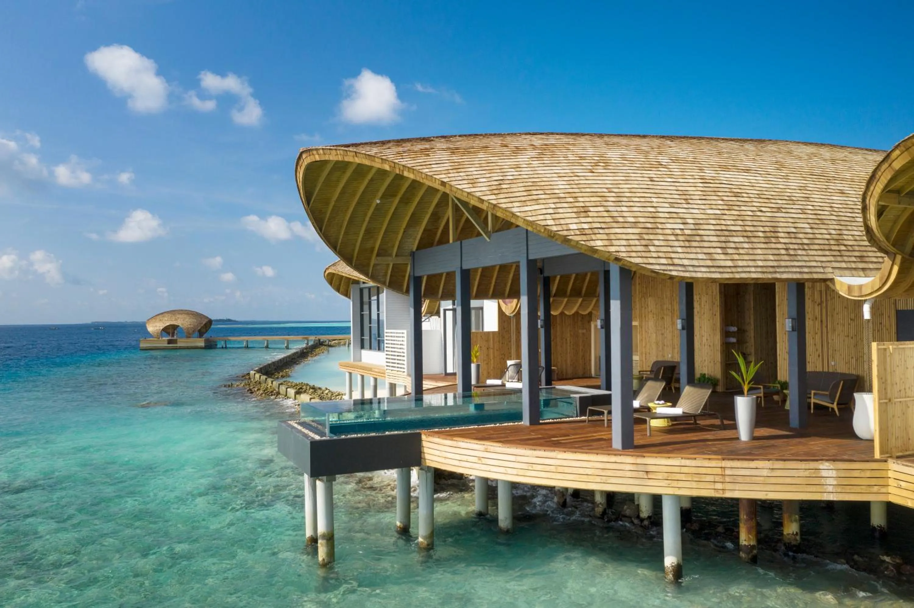 Spa and wellness centre/facilities in OUTRIGGER Maldives Maafushivaru Resort - 25 percent discount on transfers for min 4 nights stay and more, valid for reservations between 01 July till 22 Dec 2025