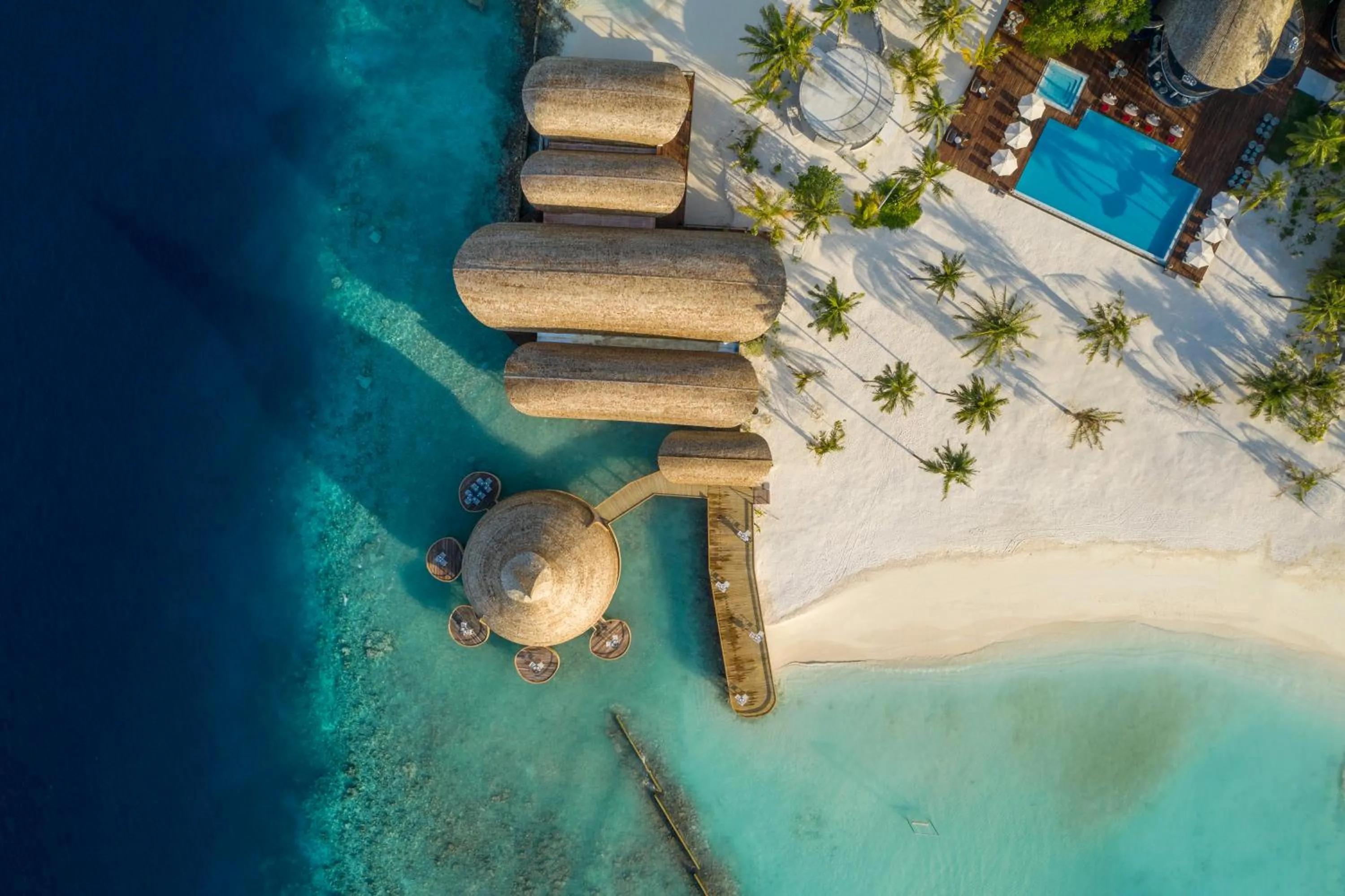 Restaurant/places to eat in OUTRIGGER Maldives Maafushivaru Resort - 25 percent discount on transfers for min 4 nights stay and more, valid for reservations between 01 July till 22 Dec 2025