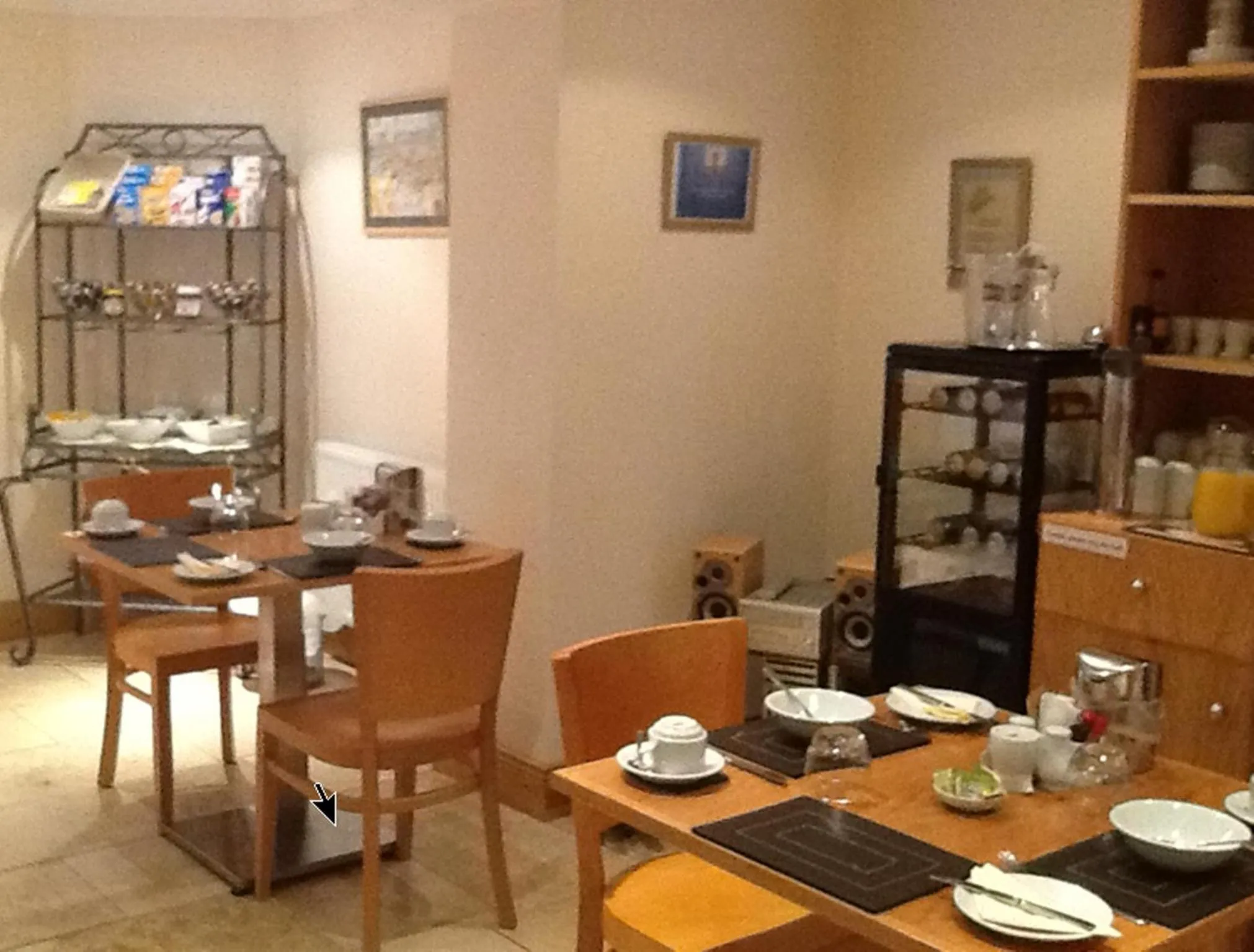 Restaurant/places to eat in Holly Lodge