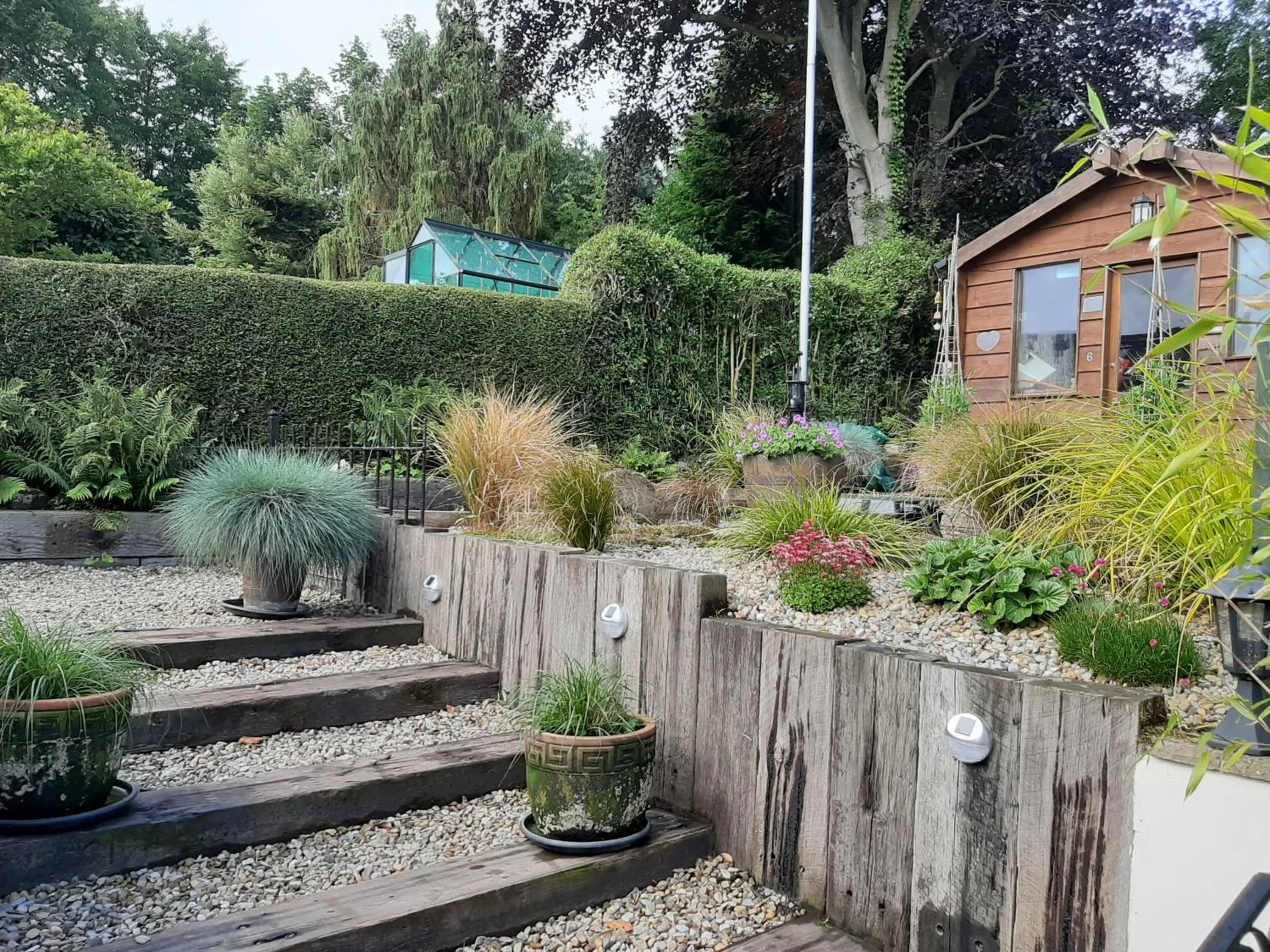 Holly Lodge