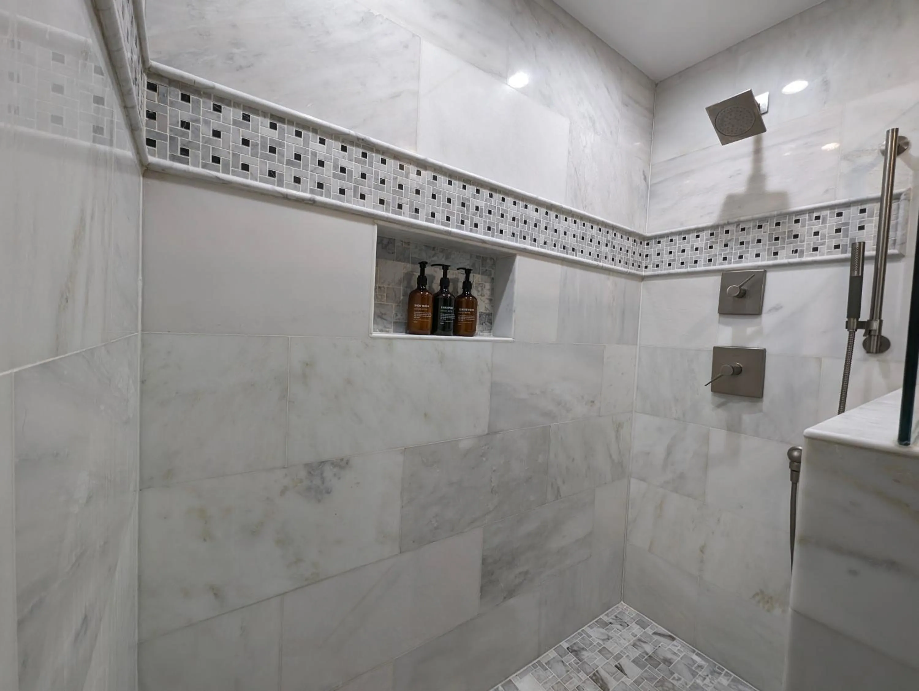 Shower in Modern Luxe Family & Groups Friendly Bungalow with Patio & Workspace