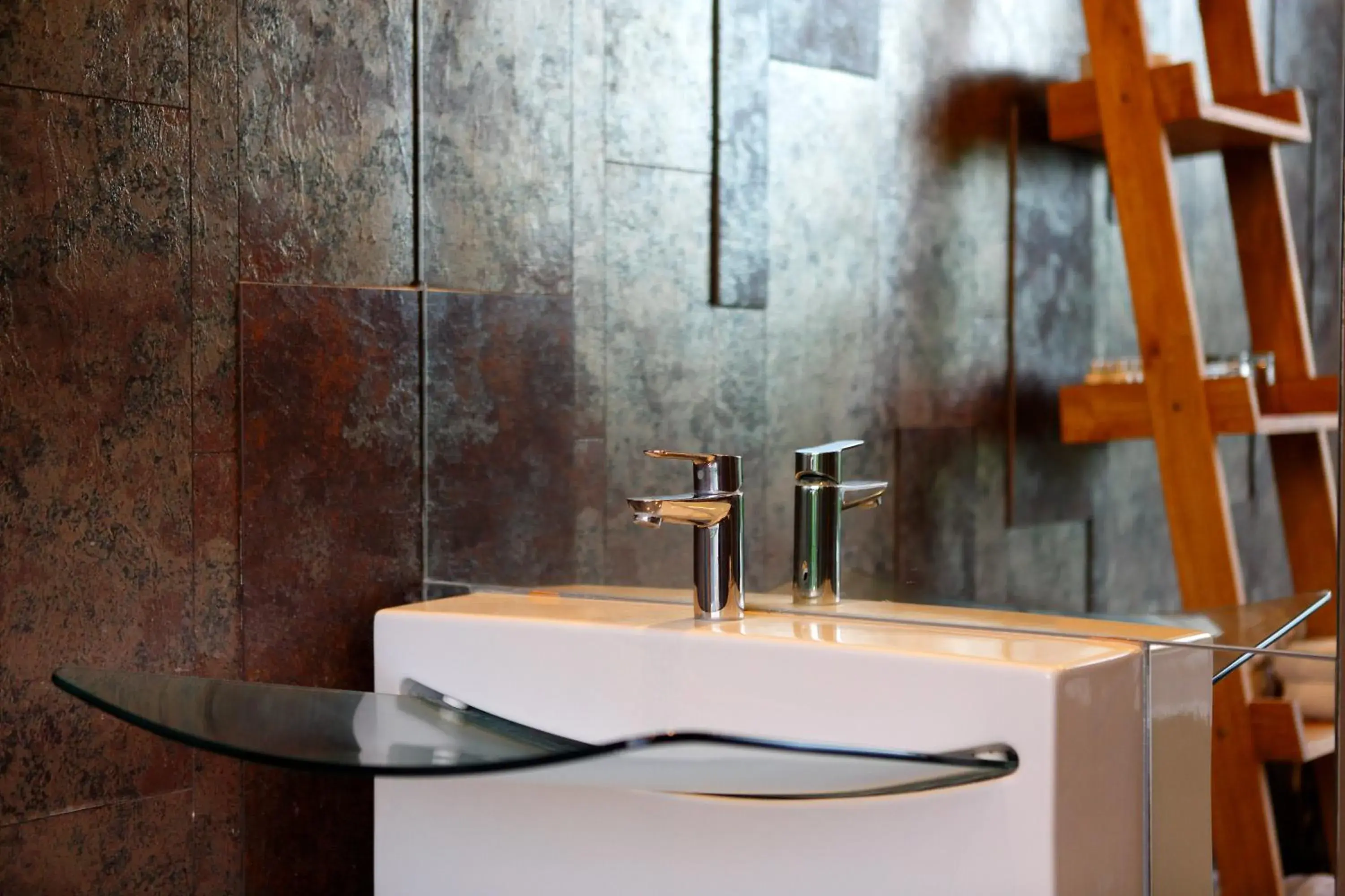 Bathroom in Sandhya Villa Canggu Echo Beach Bathroom in Sandhya Villa Canggu Echo Beach