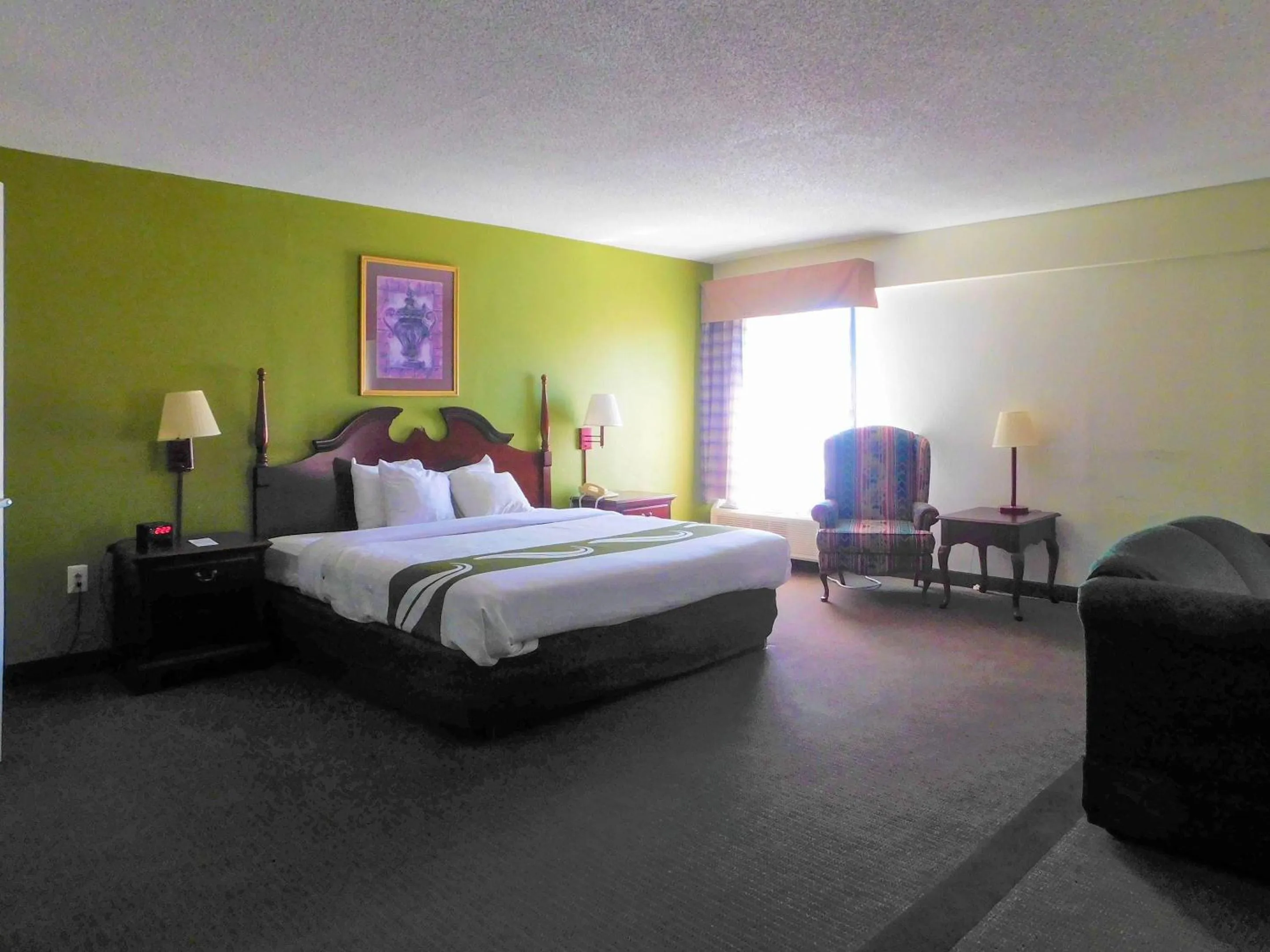 Bedroom, Bed in Quality Inn & Suites Thomasville I-85