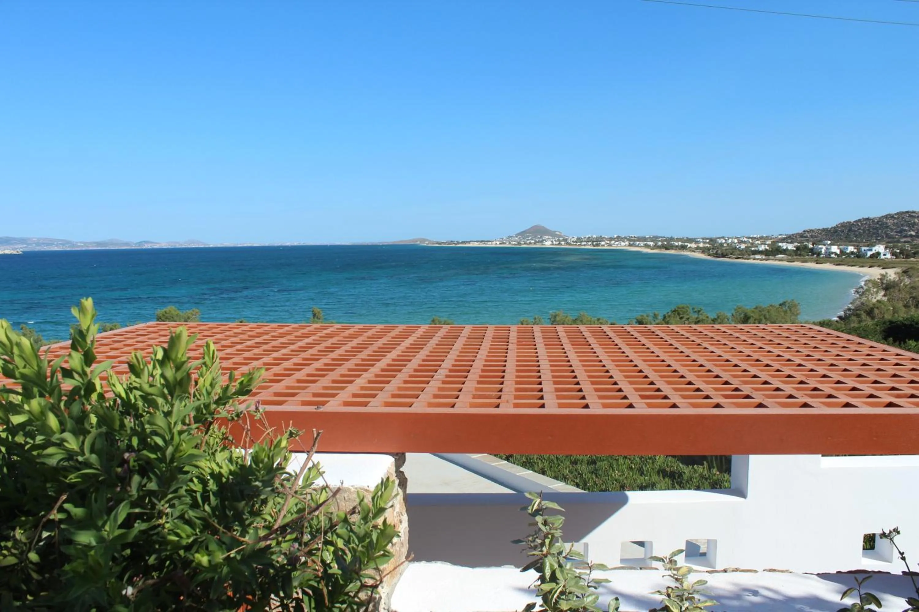 Day in Villa Paradise in Naxos