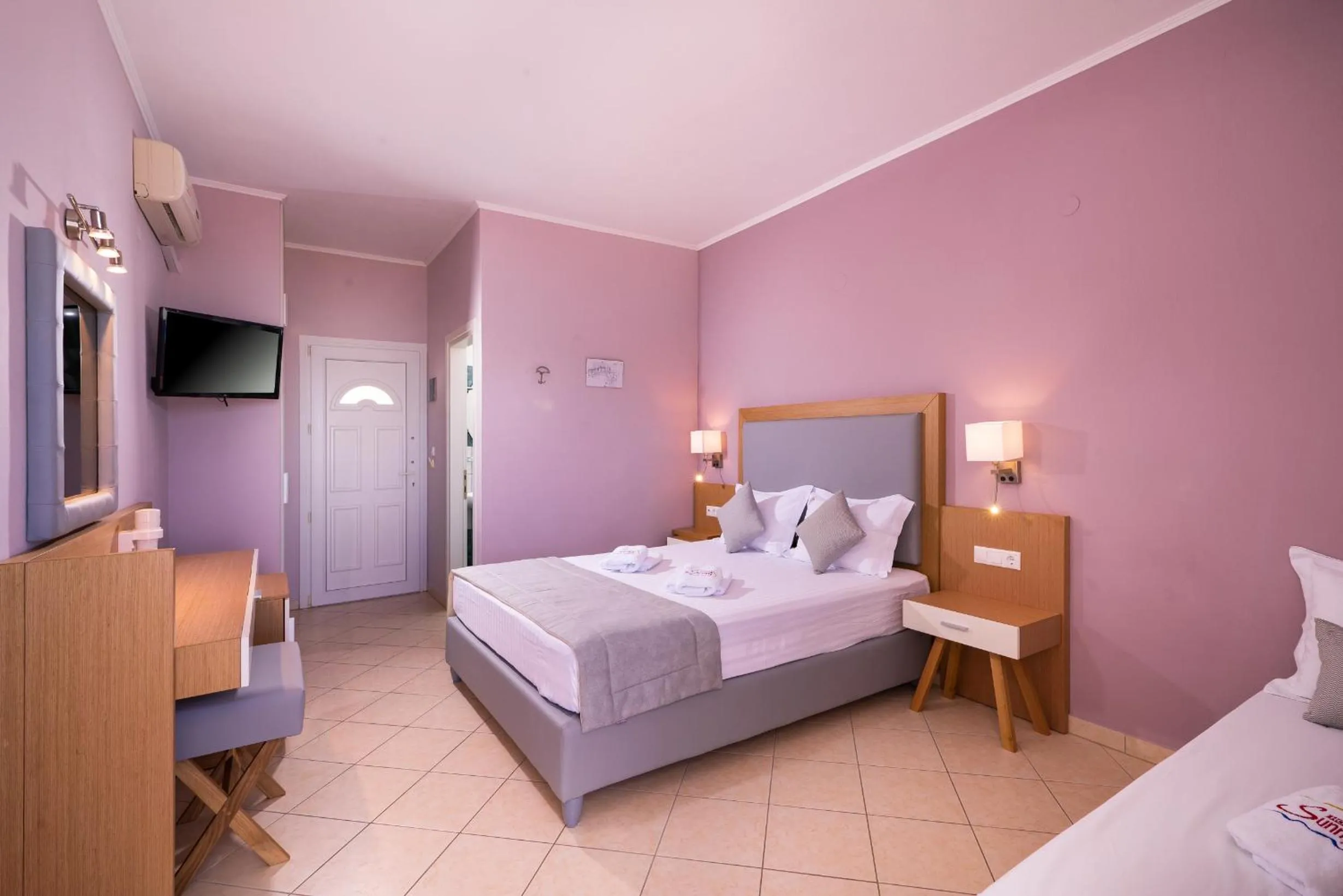 Bed in Sunny Hotel Thassos