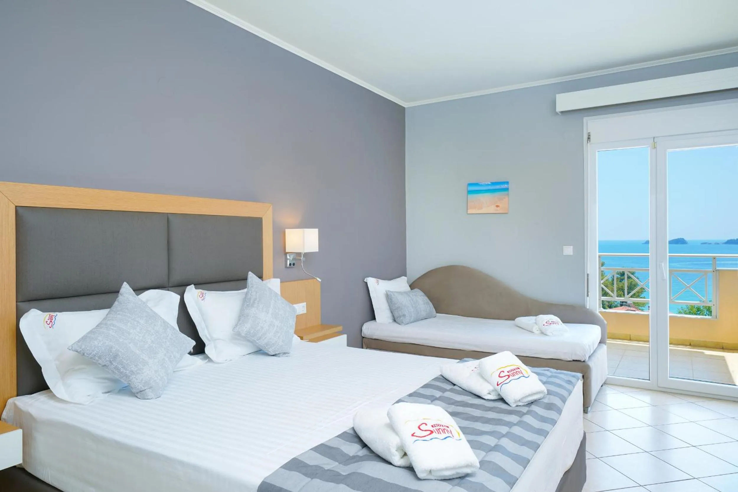 Bed in Sunny Hotel Thassos