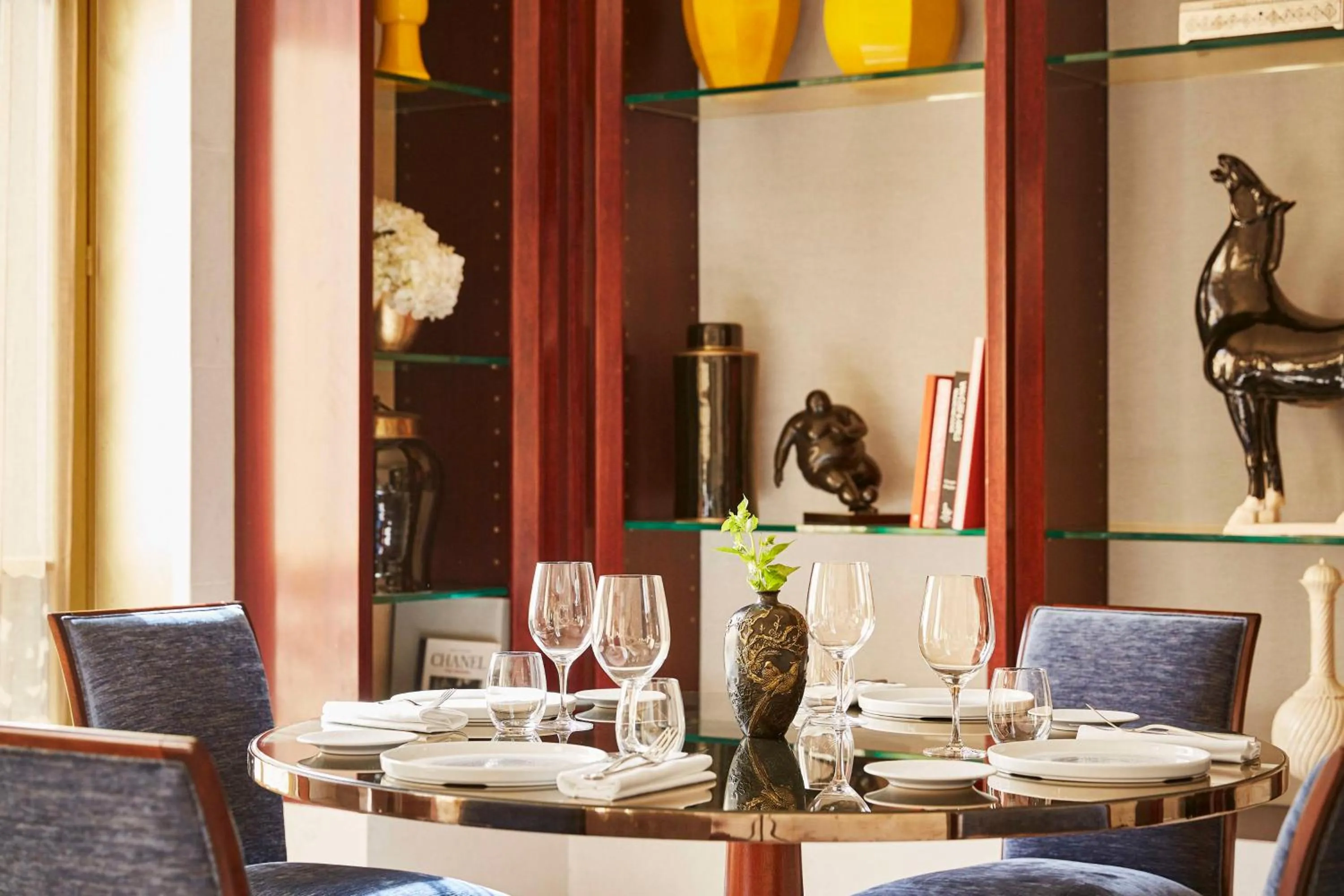 Photo of the whole room in Park Hyatt Paris - Vendôme