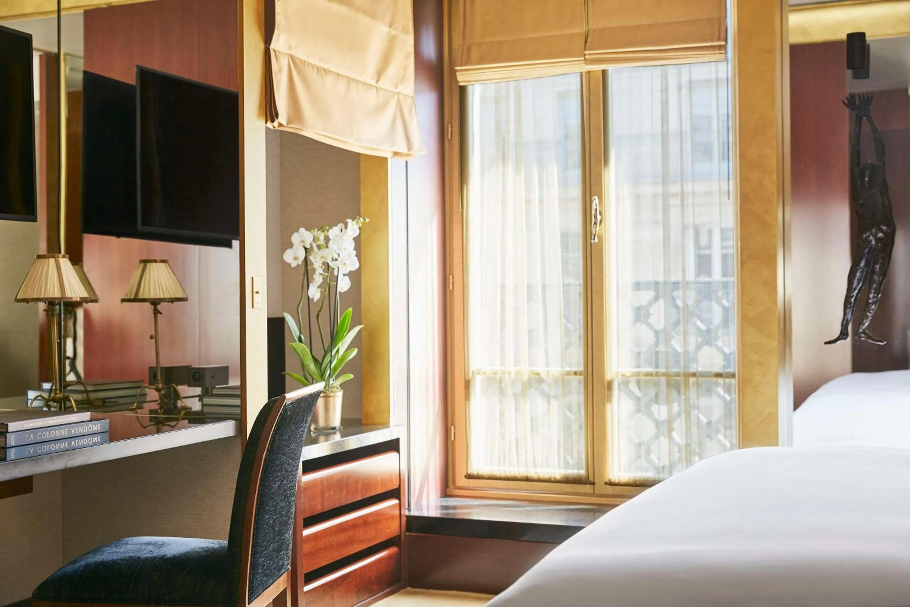 Bedroom, Bed in Park Hyatt Paris - Vendôme