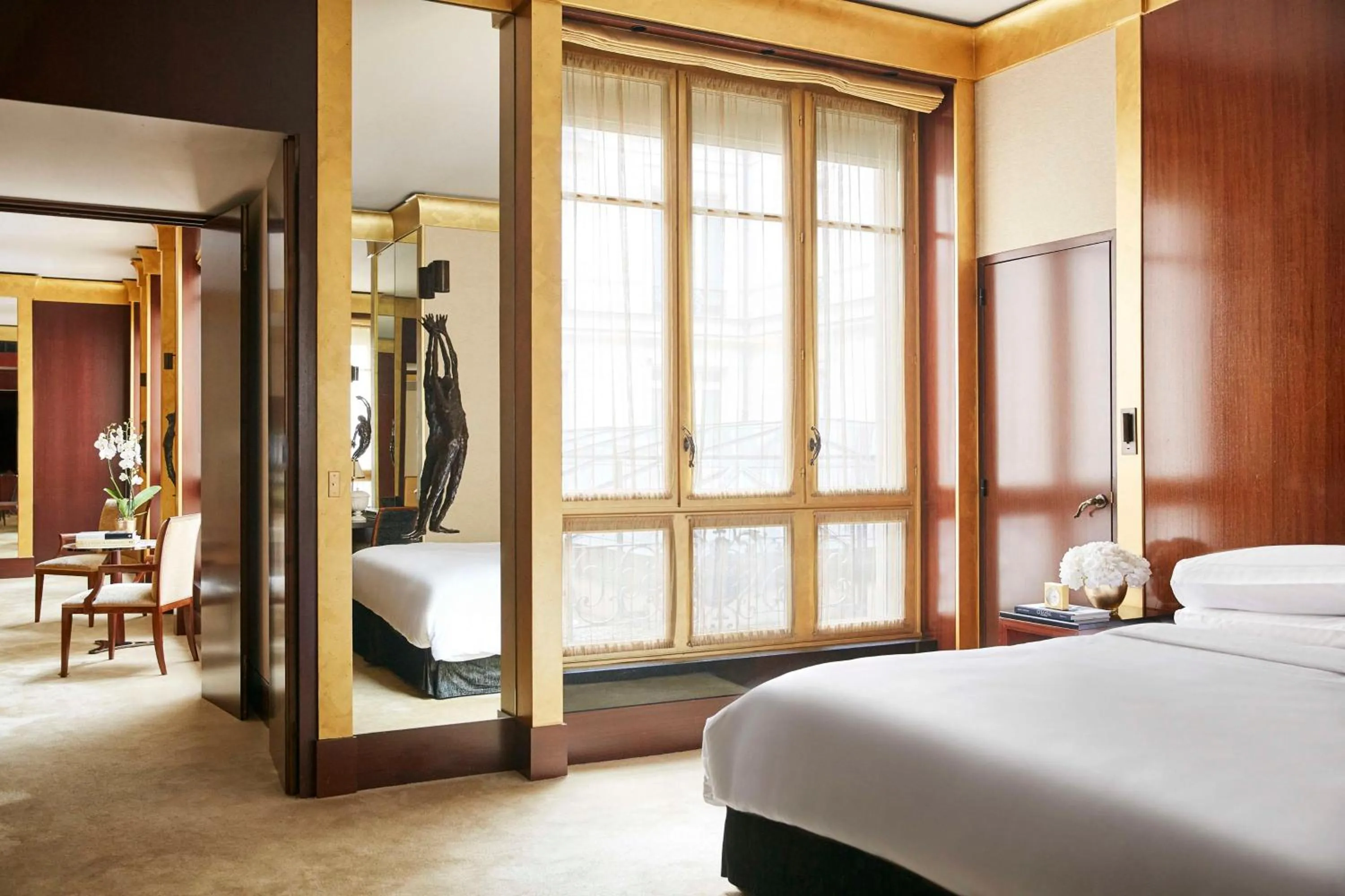 Photo of the whole room, Bed in Park Hyatt Paris - Vendôme
