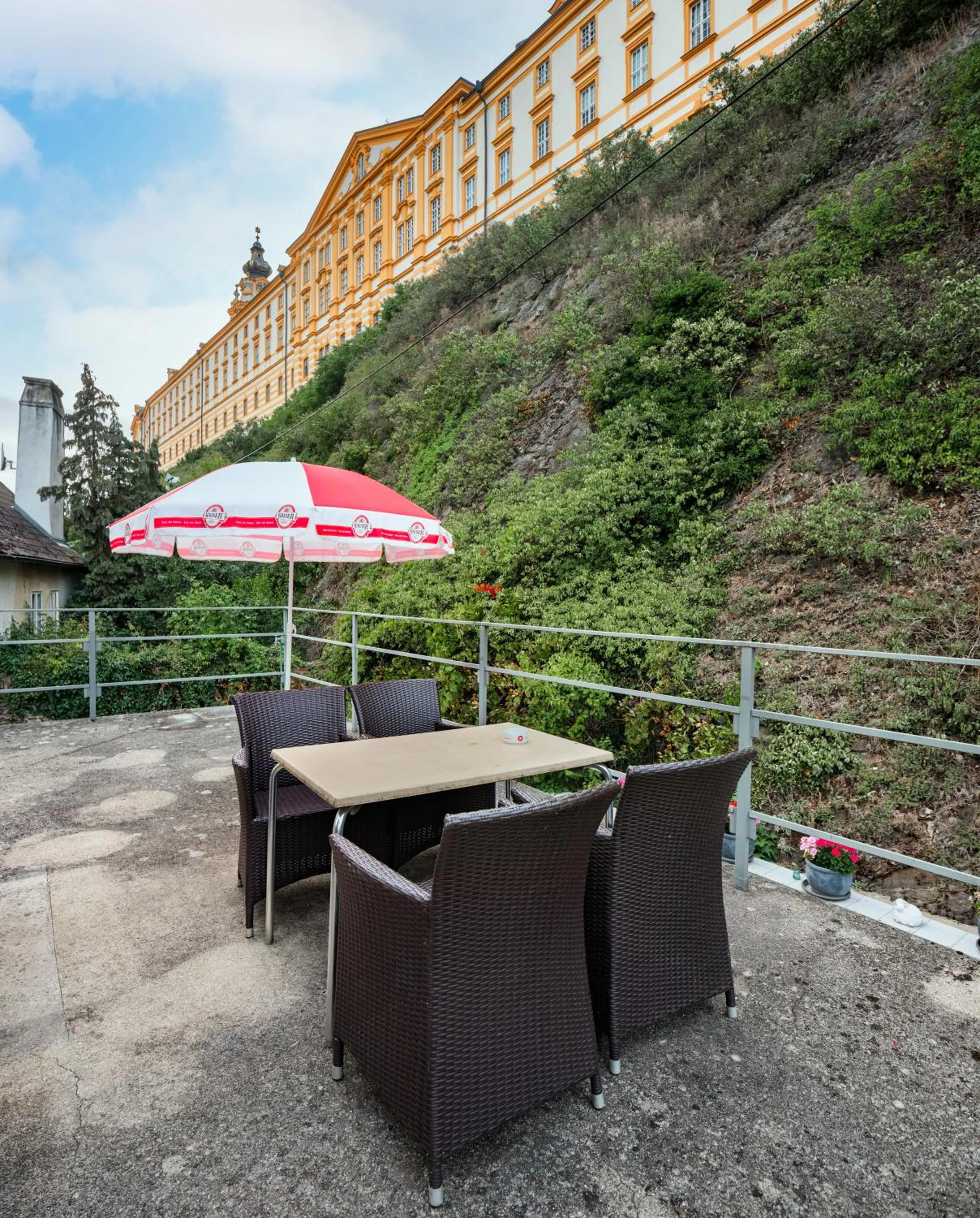 Madar Café Restaurant zum Fürsten