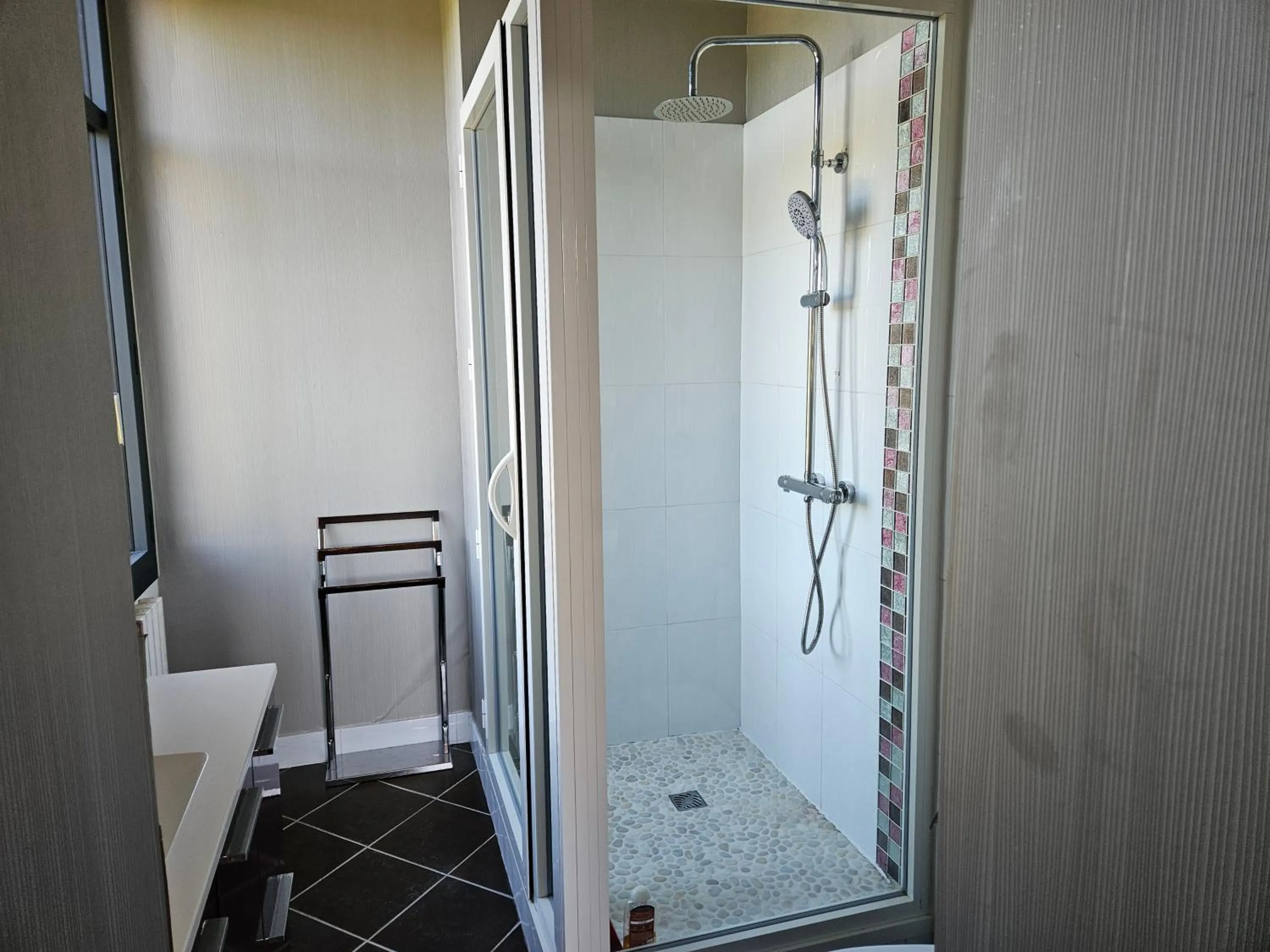 Shower in Domaine de Belcayre
