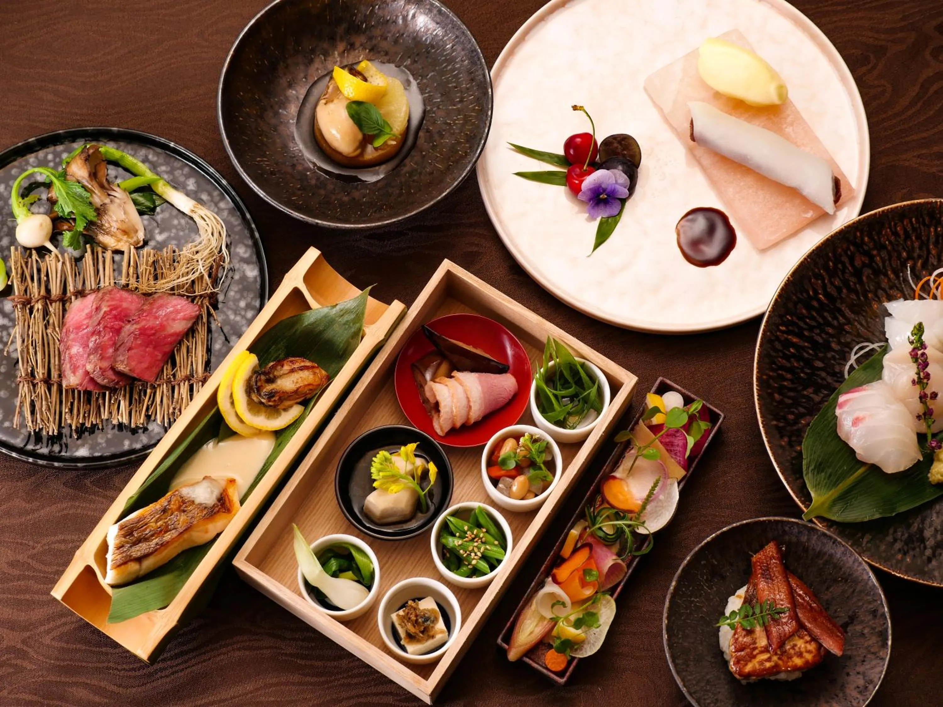 Food and drinks in NIPPONIA HOTEL Takehara Saltworks Town